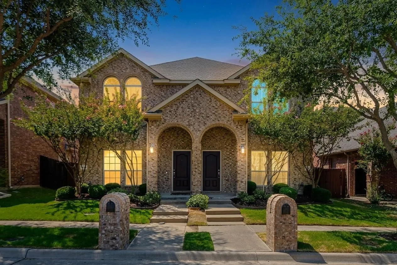 Duplex For Rent in Collin County , 4924 Stray Creek Lane, Mc Kinney, Texas 75070, 3 Bedroom, 3 Bathroom, 2 Garage spaces, 1,536 Sqft, built in 2011, mls#21350387, Real Estate Agent in Mc Kinney, Homes For Rent in Collin county, Homes For Rent in Mc Kinney, Realtor in Mc Kinney Texas, Real Estate Brokerage Independent Realty Texas, Luminita Cordes Realtor