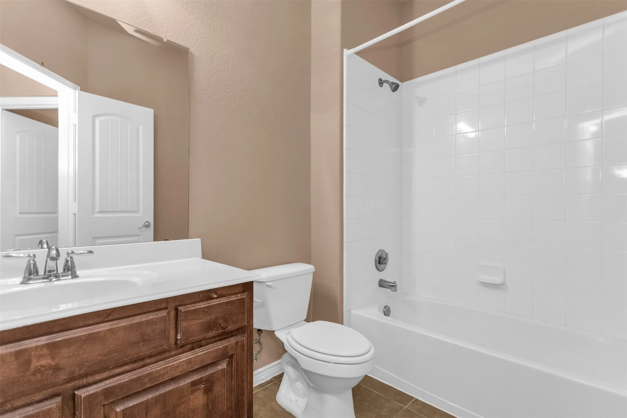 Duplex For Rent in Collin County , 4924 Stray Creek Lane, Mc Kinney, Texas 75070, 3 Bedroom, 3 Bathroom, 2 Garage spaces, 1,536 Sqft, built in 2011, mls#21350387, Real Estate Agent in Mc Kinney, Homes For Rent in Collin county, Homes For Rent in Mc Kinney, Realtor in Mc Kinney Texas, Real Estate Brokerage Independent Realty Texas, Luminita Cordes Realtor