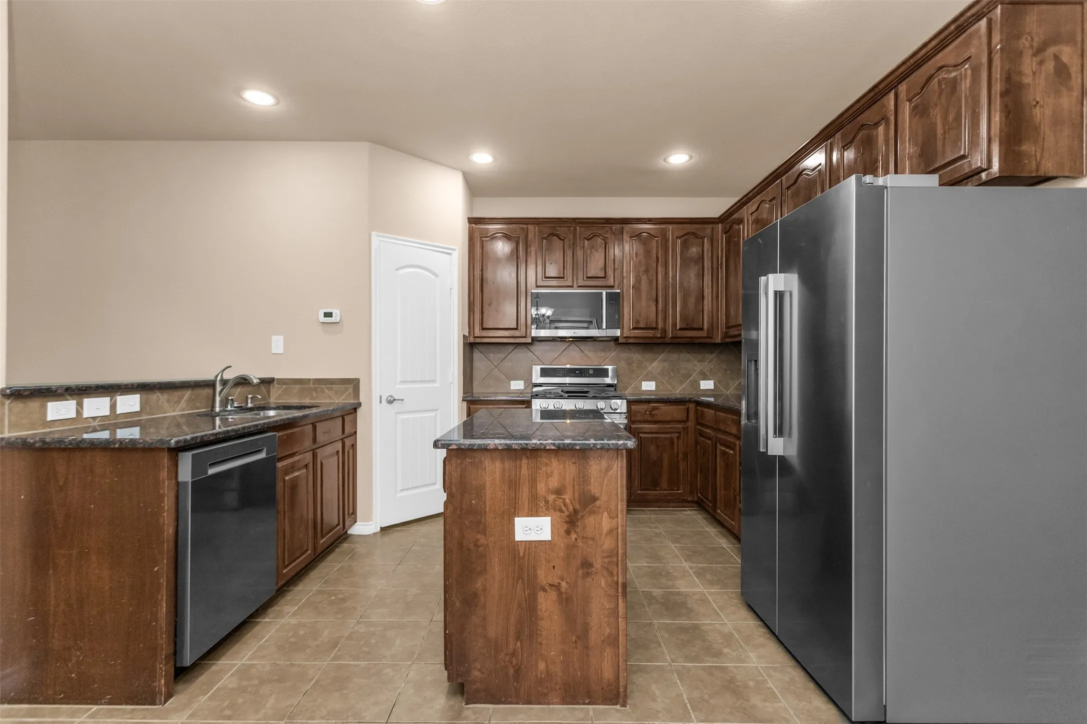 Duplex For Rent in Collin County , 4924 Stray Creek Lane, Mc Kinney, Texas 75070, 3 Bedroom, 3 Bathroom, 2 Garage spaces, 1,536 Sqft, built in 2011, mls#21350387, Real Estate Agent in Mc Kinney, Homes For Rent in Collin county, Homes For Rent in Mc Kinney, Realtor in Mc Kinney Texas, Real Estate Brokerage Independent Realty Texas, Luminita Cordes Realtor