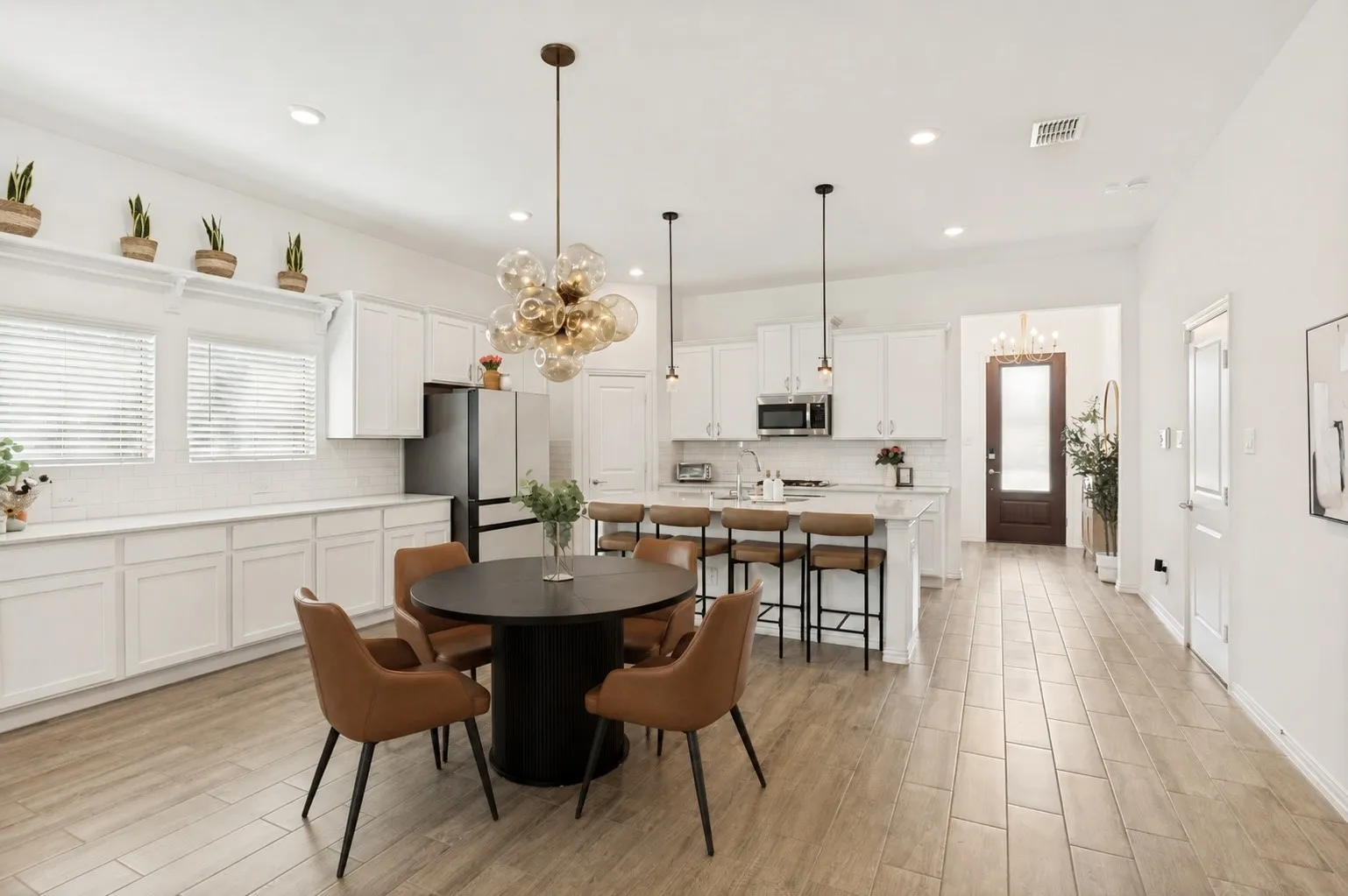 Single Family Residence For Sale in Denton County , 1145 Canuela Way, Justin, Texas 76247, 3 Bedroom, 2 Bathroom, 2 Garage spaces, 1,883 Sqft, built in 2022, mls#21349387, Real Estate Agent in Justin, Homes For Sale in Denton county, Homes For Sale in Justin, Realtor in Justin Texas, Real Estate Brokerage Independent Realty Texas, Luminita Cordes Realtor
