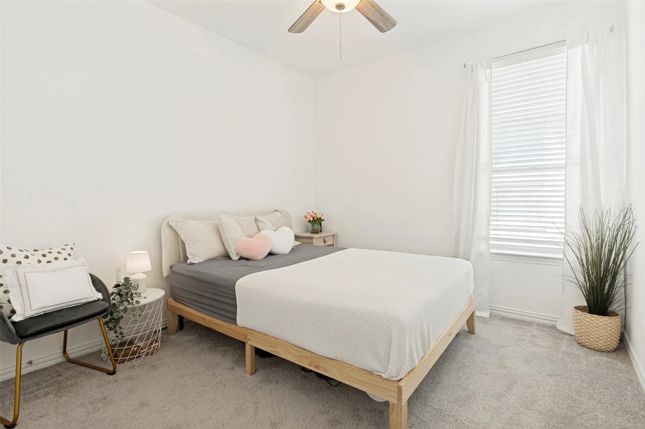 Single Family Residence For Sale in Denton County , 1145 Canuela Way, Justin, Texas 76247, 3 Bedroom, 2 Bathroom, 2 Garage spaces, 1,883 Sqft, built in 2022, mls#21349387, Real Estate Agent in Justin, Homes For Sale in Denton county, Homes For Sale in Justin, Realtor in Justin Texas, Real Estate Brokerage Independent Realty Texas, Luminita Cordes Realtor