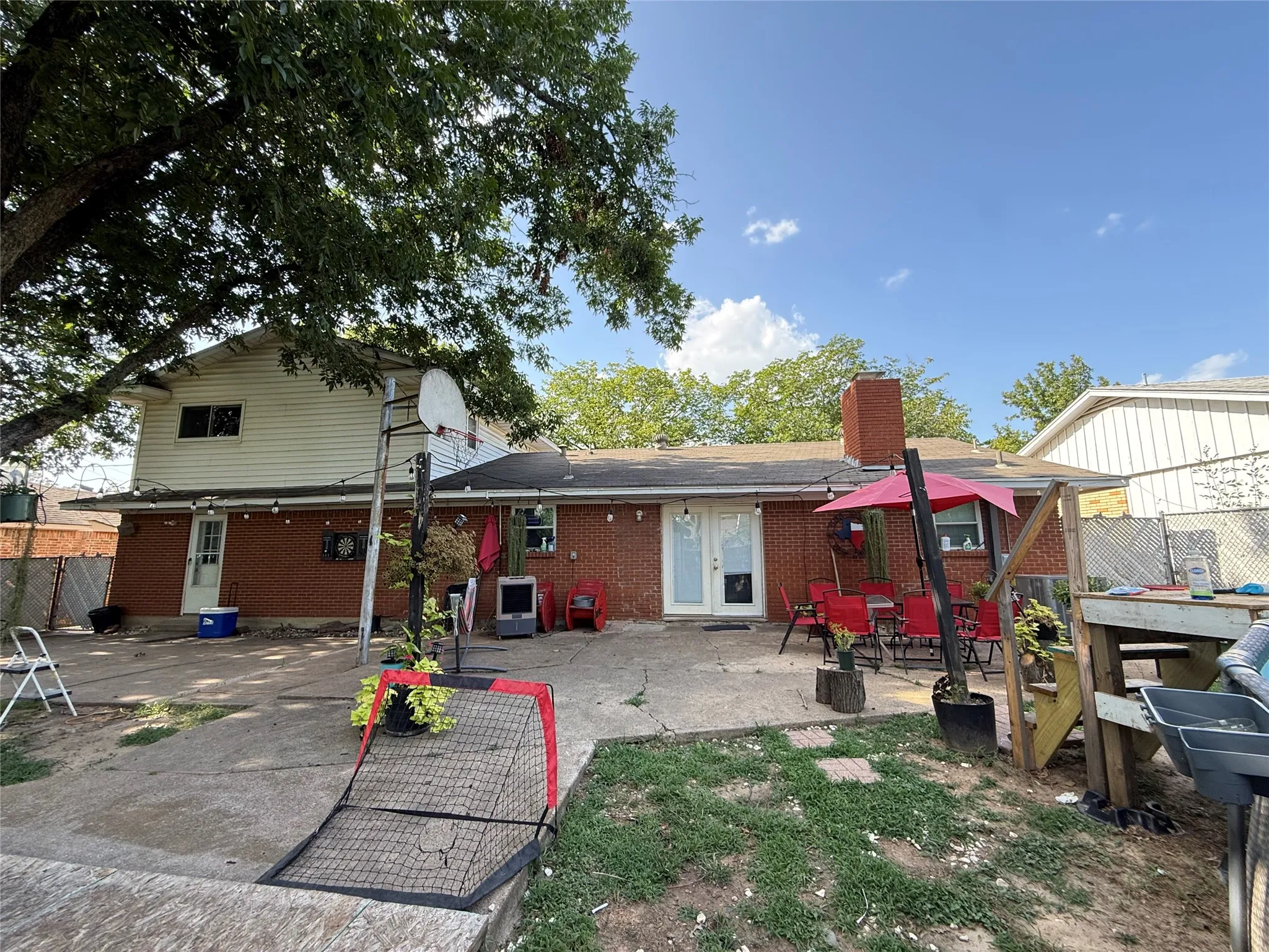 Single Family Residence For Sale in Tarrant County , 7508 S College Circle, North Richland Hills, Texas 76180, 3 Bedroom, 3 Bathroom, 2 Garage spaces, 2,017 Sqft, built in 1960, mls#21350540, Real Estate Agent in North Richland Hills, Homes For Sale in Tarrant county, Homes For Sale in North Richland Hills, Realtor in North Richland Hills Texas, Real Estate Brokerage Independent Realty Texas, Luminita Cordes Realtor