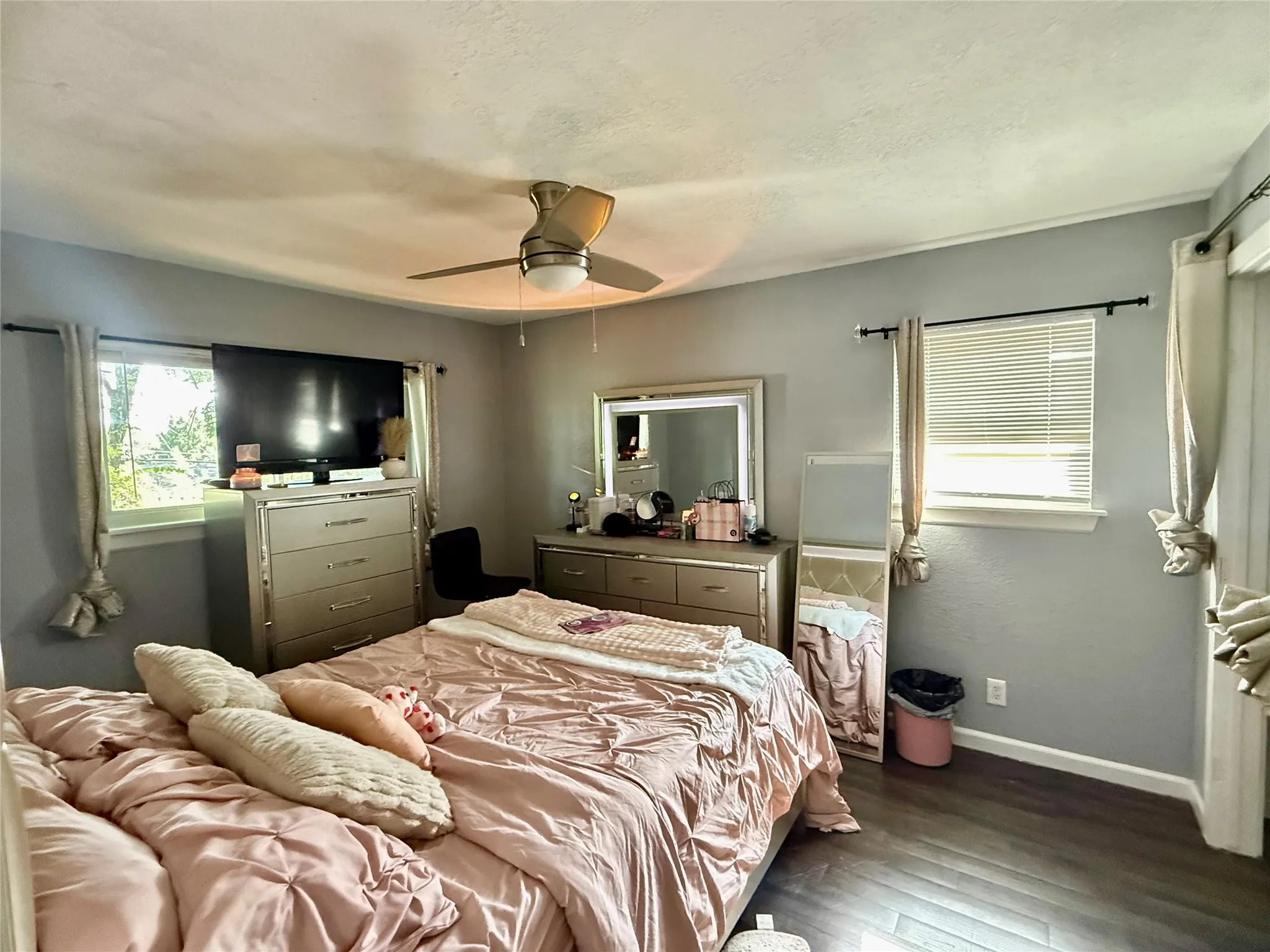Single Family Residence For Sale in Tarrant County , 7508 S College Circle, North Richland Hills, Texas 76180, 3 Bedroom, 3 Bathroom, 2 Garage spaces, 2,017 Sqft, built in 1960, mls#21350540, Real Estate Agent in North Richland Hills, Homes For Sale in Tarrant county, Homes For Sale in North Richland Hills, Realtor in North Richland Hills Texas, Real Estate Brokerage Independent Realty Texas, Luminita Cordes Realtor