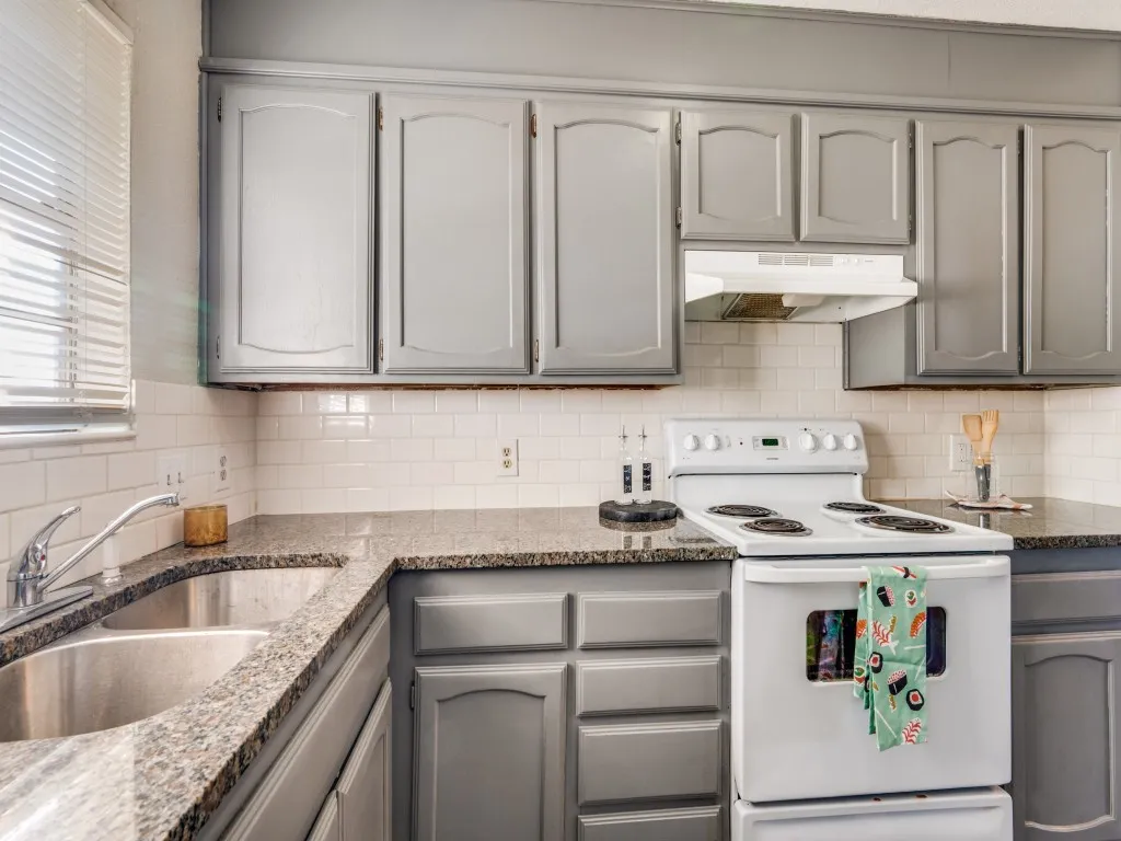 Quadruplex For Sale in Tarrant County , 7500 Chapin Road, Fort Worth, Texas 76116, 8 Bedroom, 8 Bathroom, Garage spaces, 0 Sqft, built in 1984, mls#21348482, Real Estate Agent in Fort Worth, Homes For Sale in Tarrant county, Homes For Sale in Fort Worth, Realtor in Fort Worth Texas, Real Estate Brokerage Independent Realty Texas, Luminita Cordes Realtor