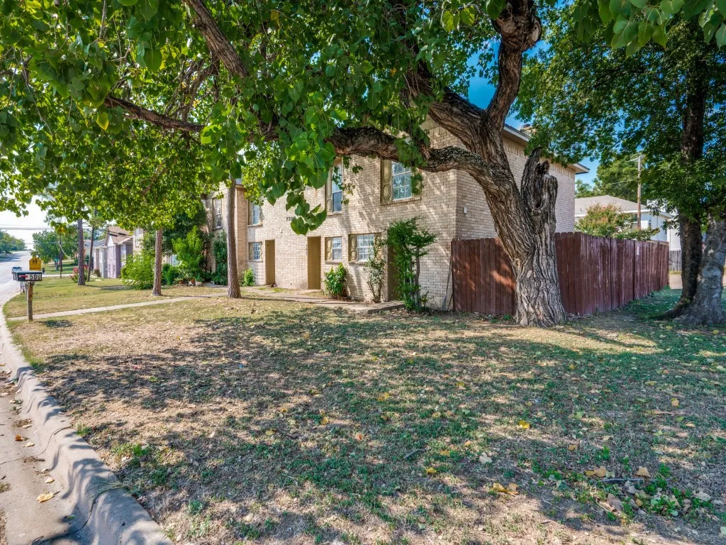 Quadruplex For Sale in Tarrant County , 7500 Chapin Road, Fort Worth, Texas 76116, 8 Bedroom, 8 Bathroom, Garage spaces, 0 Sqft, built in 1984, mls#21348482, Real Estate Agent in Fort Worth, Homes For Sale in Tarrant county, Homes For Sale in Fort Worth, Realtor in Fort Worth Texas, Real Estate Brokerage Independent Realty Texas, Luminita Cordes Realtor
