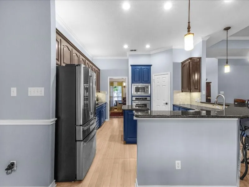 Single Family Residence For Sale in Tarrant County , 4031 Tortoise Lane, Fort Worth, Texas 76135, 4 Bedroom, 3 Bathroom, 3 Garage spaces, 2,778 Sqft, built in 2005, mls#21350572, Real Estate Agent in Fort Worth, Homes For Sale in Tarrant county, Homes For Sale in Fort Worth, Realtor in Fort Worth Texas, Real Estate Brokerage Independent Realty Texas, Luminita Cordes Realtor