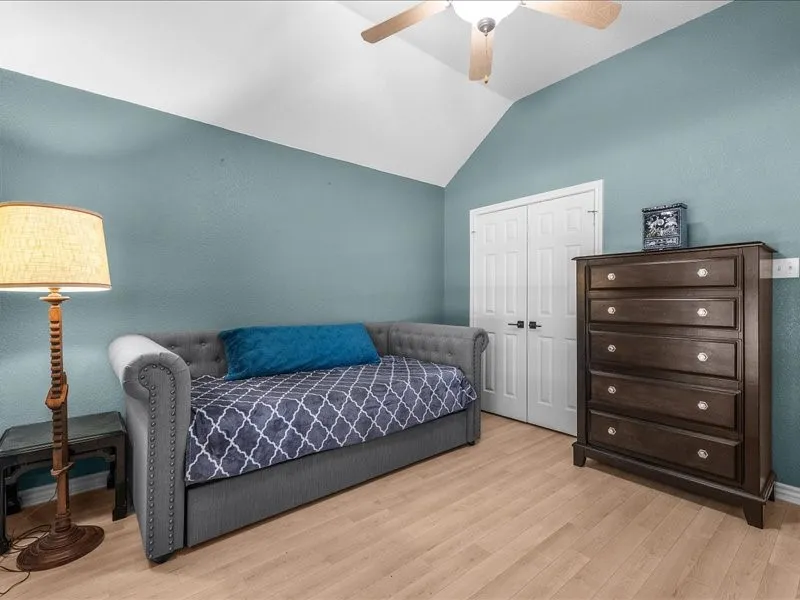 Single Family Residence For Sale in Tarrant County , 4031 Tortoise Lane, Fort Worth, Texas 76135, 4 Bedroom, 3 Bathroom, 3 Garage spaces, 2,778 Sqft, built in 2005, mls#21350572, Real Estate Agent in Fort Worth, Homes For Sale in Tarrant county, Homes For Sale in Fort Worth, Realtor in Fort Worth Texas, Real Estate Brokerage Independent Realty Texas, Luminita Cordes Realtor