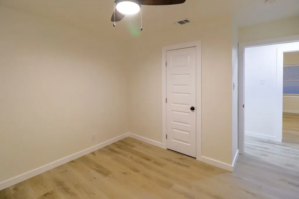 Single Family Residence For Sale in Dallas County , 12004 High Valley Drive, Dallas, Texas 75234, 4 Bedroom, 2 Bathroom, 1 Garage spaces, 1,770 Sqft, built in 1961, mls#21350341, Real Estate Agent in Dallas, Homes For Sale in Dallas county, Homes For Sale in Dallas, Realtor in Dallas Texas, Real Estate Brokerage Independent Realty Texas, Luminita Cordes Realtor