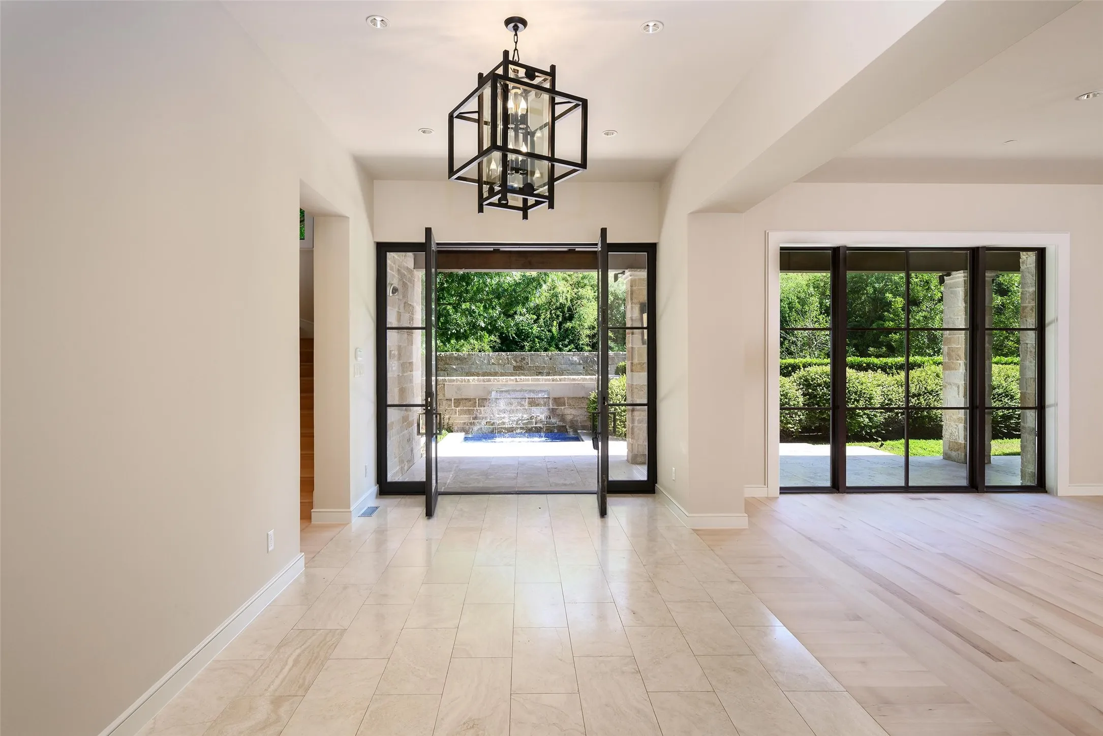 Single Family Residence For Sale in Dallas County , 11616 Wander Lane, Dallas, Texas 75230, 5 Bedroom, 7 Bathroom, 4 Garage spaces, 9,420 Sqft, built in 2011, mls#21350152, Real Estate Agent in Dallas, Homes For Sale in Dallas county, Homes For Sale in Dallas, Realtor in Dallas Texas, Real Estate Brokerage Independent Realty Texas, Luminita Cordes Realtor