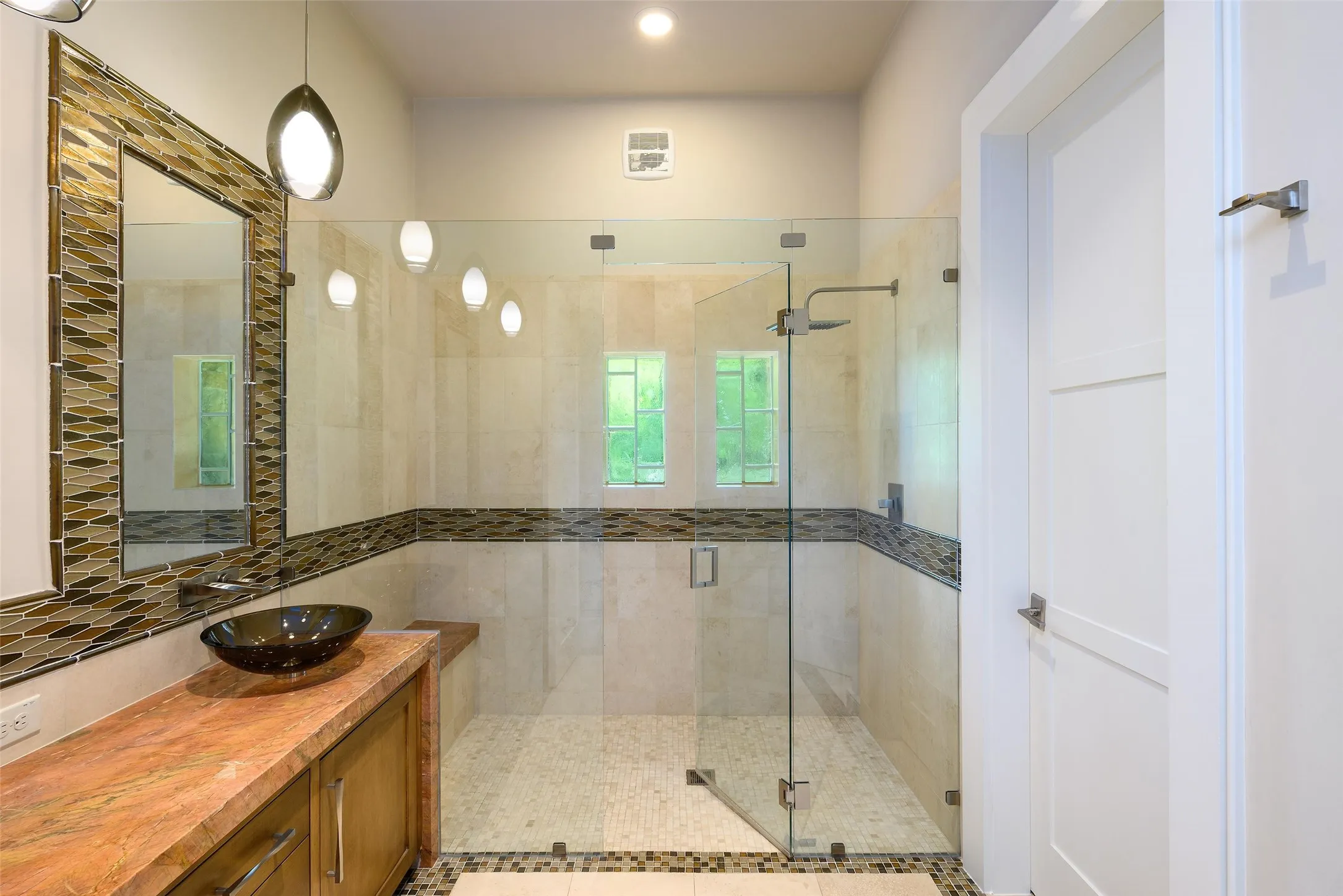 Single Family Residence For Sale in Dallas County , 11616 Wander Lane, Dallas, Texas 75230, 5 Bedroom, 7 Bathroom, 4 Garage spaces, 9,420 Sqft, built in 2011, mls#21350152, Real Estate Agent in Dallas, Homes For Sale in Dallas county, Homes For Sale in Dallas, Realtor in Dallas Texas, Real Estate Brokerage Independent Realty Texas, Luminita Cordes Realtor