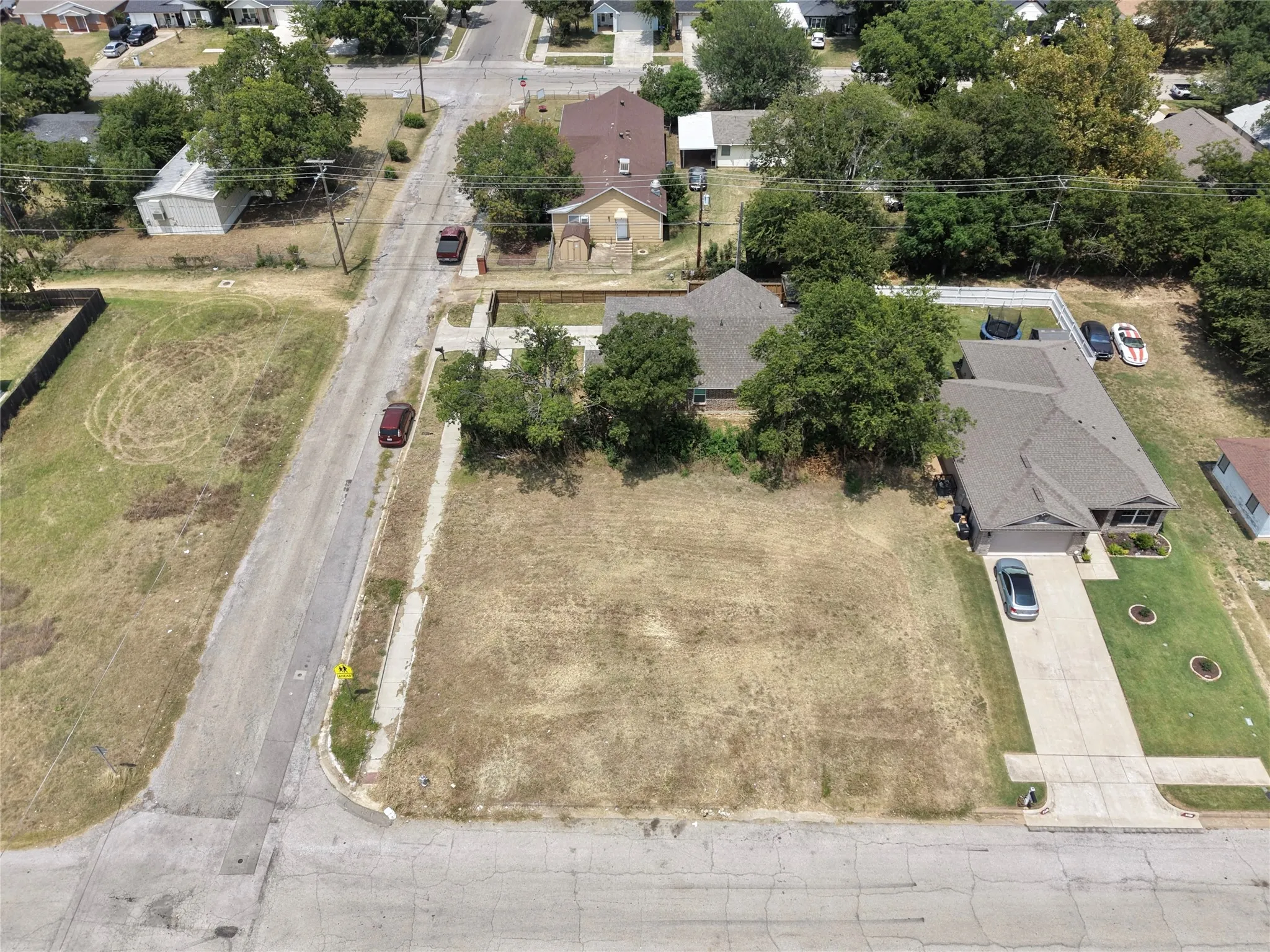 Unimproved Land For Sale in Tarrant County , 5832 Farnsworth Avenue, Fort Worth, Texas 76107, 0, 0, Garage spaces, 0 Sqft, built in 0, mls#21350250, Real Estate Agent in Fort Worth, Homes For Sale in Tarrant county, Homes For Sale in Fort Worth, Realtor in Fort Worth Texas, Real Estate Brokerage Independent Realty Texas, Luminita Cordes Realtor