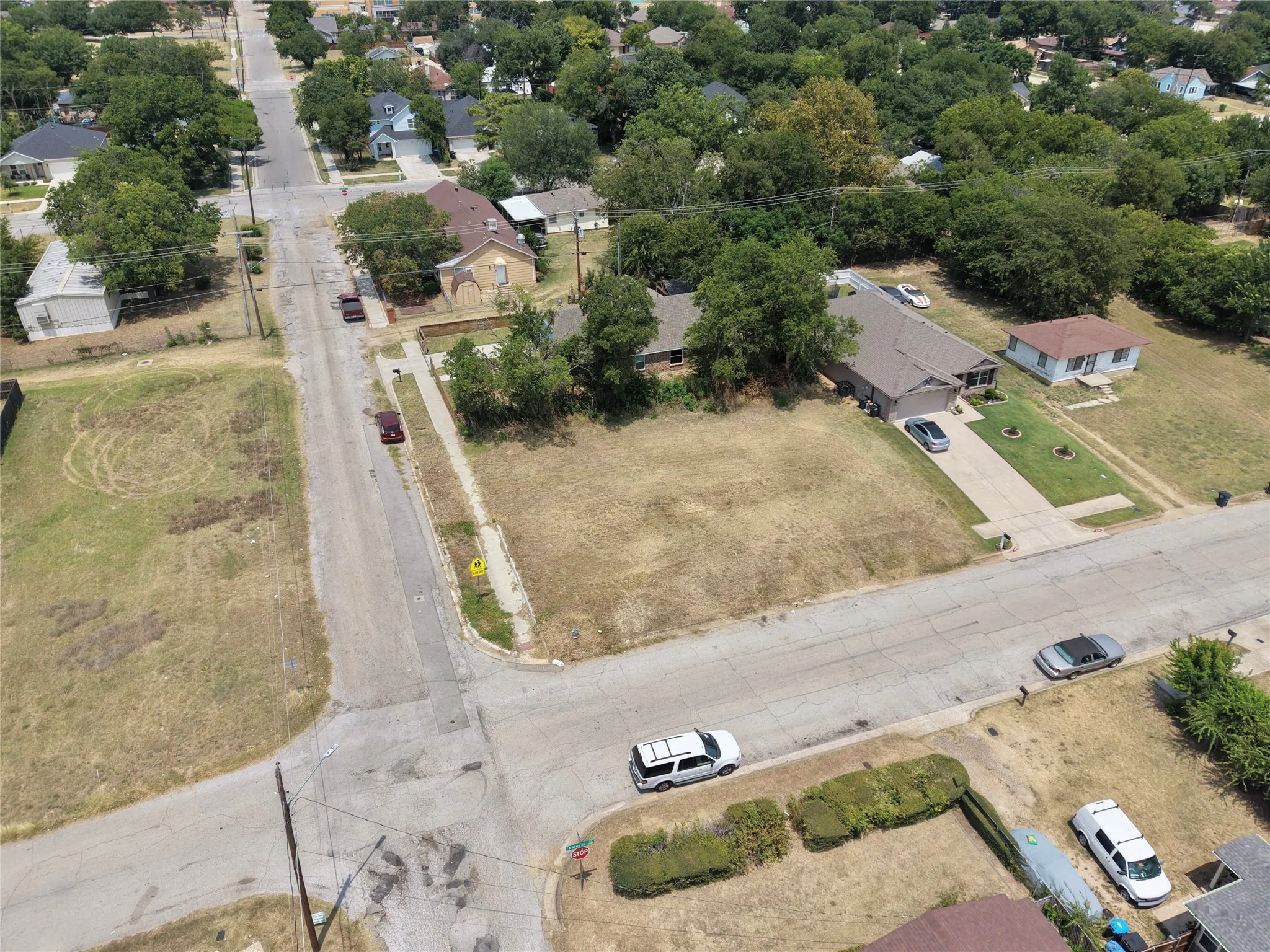 Unimproved Land For Sale in Tarrant County , 5832 Farnsworth Avenue, Fort Worth, Texas 76107, 0, 0, Garage spaces, 0 Sqft, built in 0, mls#21350250, Real Estate Agent in Fort Worth, Homes For Sale in Tarrant county, Homes For Sale in Fort Worth, Realtor in Fort Worth Texas, Real Estate Brokerage Independent Realty Texas, Luminita Cordes Realtor