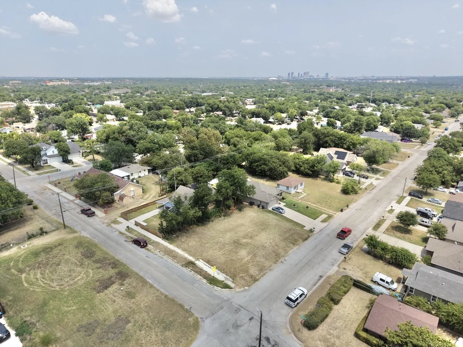 Unimproved Land For Sale in Tarrant County , 5832 Farnsworth Avenue, Fort Worth, Texas 76107, 0, 0, Garage spaces, 0 Sqft, built in 0, mls#21350250, Real Estate Agent in Fort Worth, Homes For Sale in Tarrant county, Homes For Sale in Fort Worth, Realtor in Fort Worth Texas, Real Estate Brokerage Independent Realty Texas, Luminita Cordes Realtor