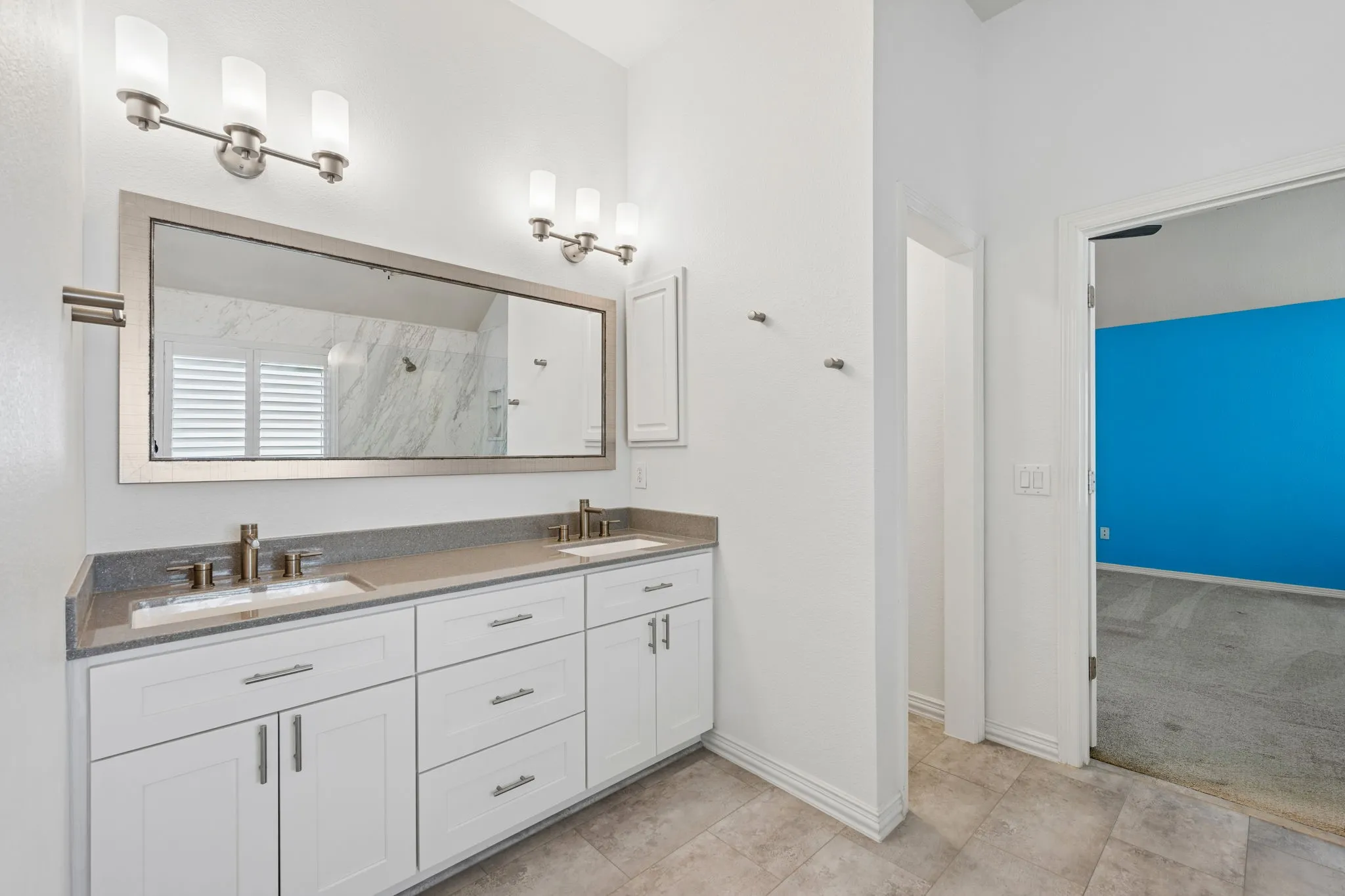 Single Family Residence For Sale in Denton County , 257 Ridge Haven Drive, Lewisville, Texas 75067, 3 Bedroom, 3 Bathroom, 2 Garage spaces, 2,136 Sqft, built in 1998, mls#21345821, Real Estate Agent in Lewisville, Homes For Sale in Denton county, Homes For Sale in Lewisville, Realtor in Lewisville Texas, Real Estate Brokerage Independent Realty Texas, Luminita Cordes Realtor
