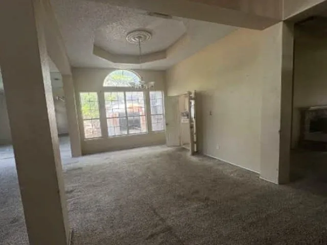Single Family Residence For Sale in Dallas County , 1108 Kensington Drive, De Soto, Texas 75115, 3 Bedroom, 2 Bathroom, 2 Garage spaces, 2,506 Sqft, built in 1990, mls#21350600, Real Estate Agent in De Soto, Homes For Sale in Dallas county, Homes For Sale in De Soto, Realtor in De Soto Texas, Real Estate Brokerage Independent Realty Texas, Luminita Cordes Realtor
