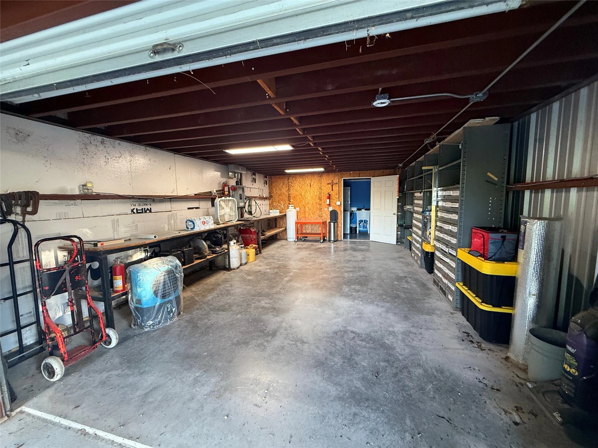 Apartment For Sale in Hamilton County , 1456 W. HWY 36, Hamilton, Texas 76531, 1 Bedroom, 1 Bathroom, 1 Garage spaces, 300 Sqft, built in 2017, mls#21350599, Real Estate Agent in Hamilton, Homes For Sale in Hamilton county, Homes For Sale in Hamilton, Realtor in Hamilton Texas, Real Estate Brokerage Independent Realty Texas, Luminita Cordes Realtor