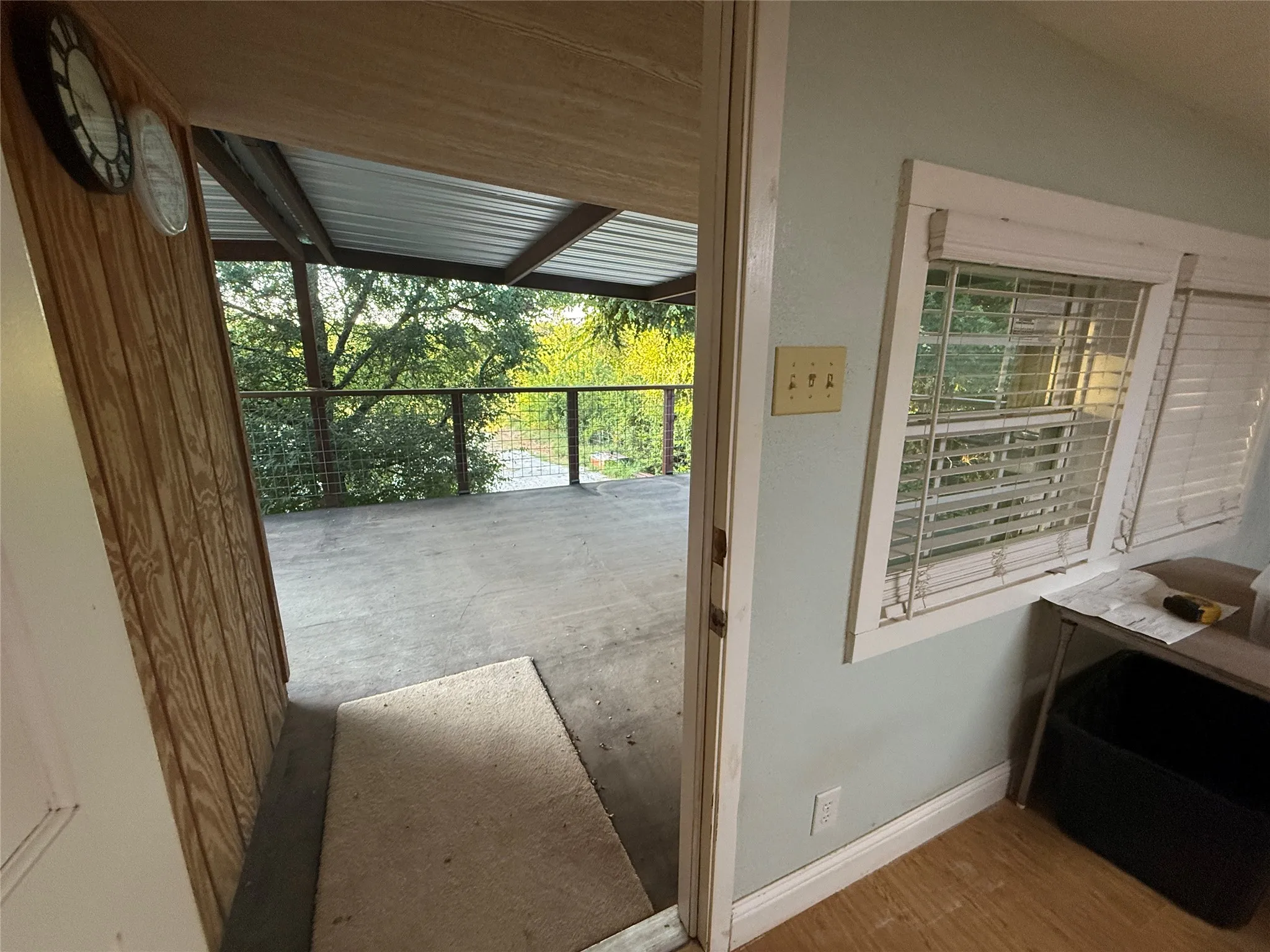 Apartment For Sale in Hamilton County , 1456 W. HWY 36, Hamilton, Texas 76531, 1 Bedroom, 1 Bathroom, 1 Garage spaces, 300 Sqft, built in 2017, mls#21350599, Real Estate Agent in Hamilton, Homes For Sale in Hamilton county, Homes For Sale in Hamilton, Realtor in Hamilton Texas, Real Estate Brokerage Independent Realty Texas, Luminita Cordes Realtor