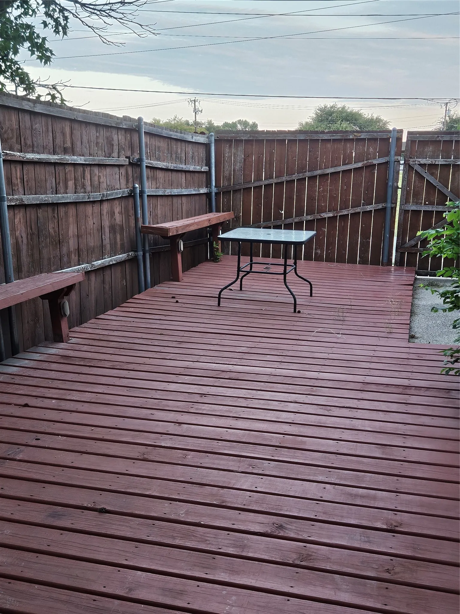 Duplex For Rent in Dallas County , 2066 Embassy Way, Carrollton, Texas 75006, 2 Bedroom, 2 Bathroom, Garage spaces, 1,142 Sqft, built in 1981, mls#21350486, Real Estate Agent in Carrollton, Homes For Rent in Dallas county, Homes For Rent in Carrollton, Realtor in Carrollton Texas, Real Estate Brokerage Independent Realty Texas, Luminita Cordes Realtor
