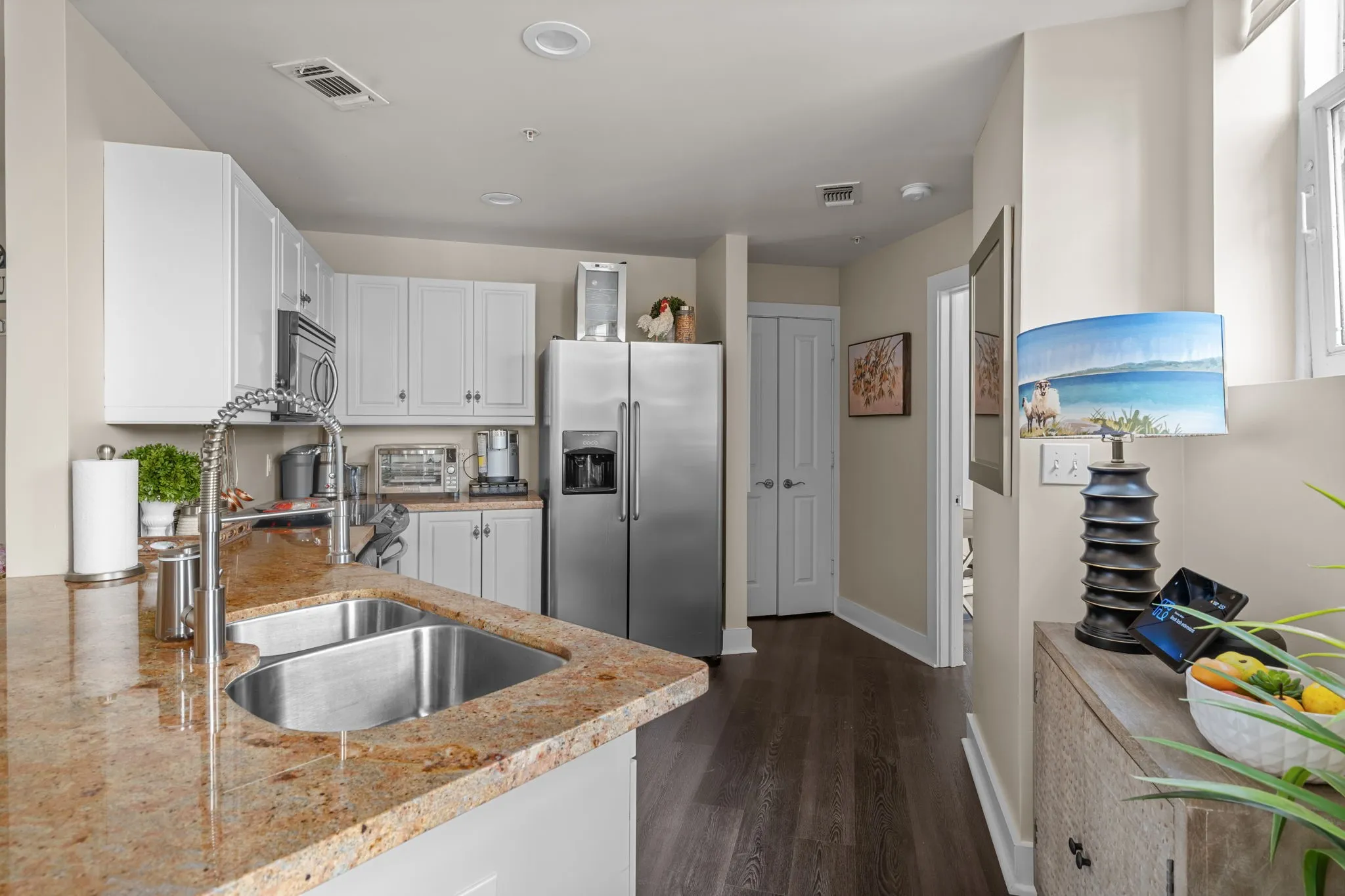 Condominium For Sale in Tarrant County , 411 W 7th Street 302, Fort Worth, Texas 76102, 1 Bedroom, 1 Bathroom, Garage spaces, 784 Sqft, built in 1921, mls#21348077, Real Estate Agent in Fort Worth, Homes For Sale in Tarrant county, Homes For Sale in Fort Worth, Realtor in Fort Worth Texas, Real Estate Brokerage Independent Realty Texas, Luminita Cordes Realtor