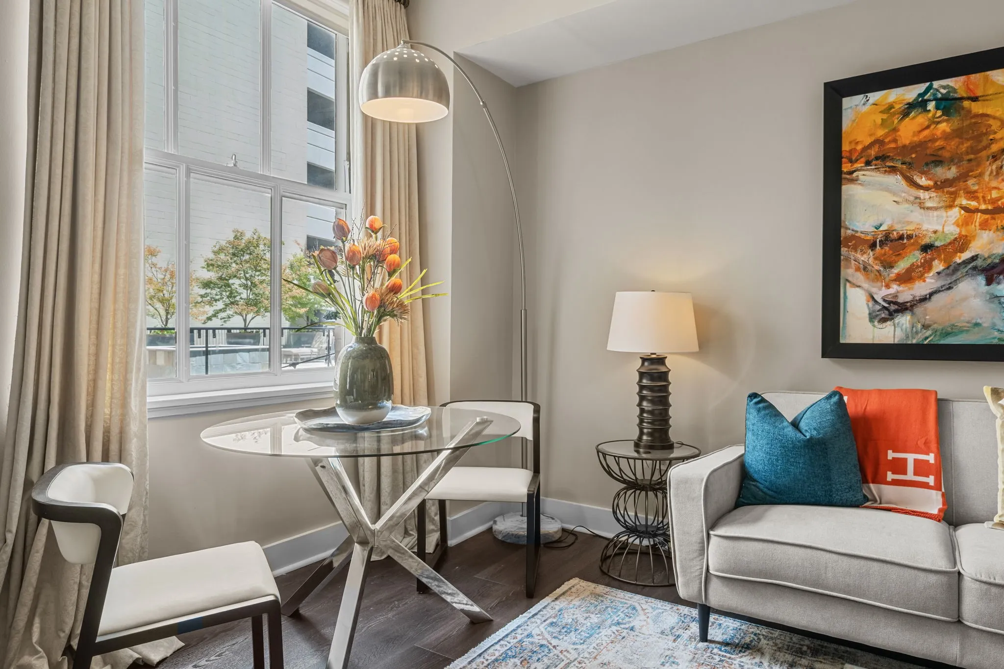 Condominium For Sale in Tarrant County , 411 W 7th Street 302, Fort Worth, Texas 76102, 1 Bedroom, 1 Bathroom, Garage spaces, 784 Sqft, built in 1921, mls#21348077, Real Estate Agent in Fort Worth, Homes For Sale in Tarrant county, Homes For Sale in Fort Worth, Realtor in Fort Worth Texas, Real Estate Brokerage Independent Realty Texas, Luminita Cordes Realtor