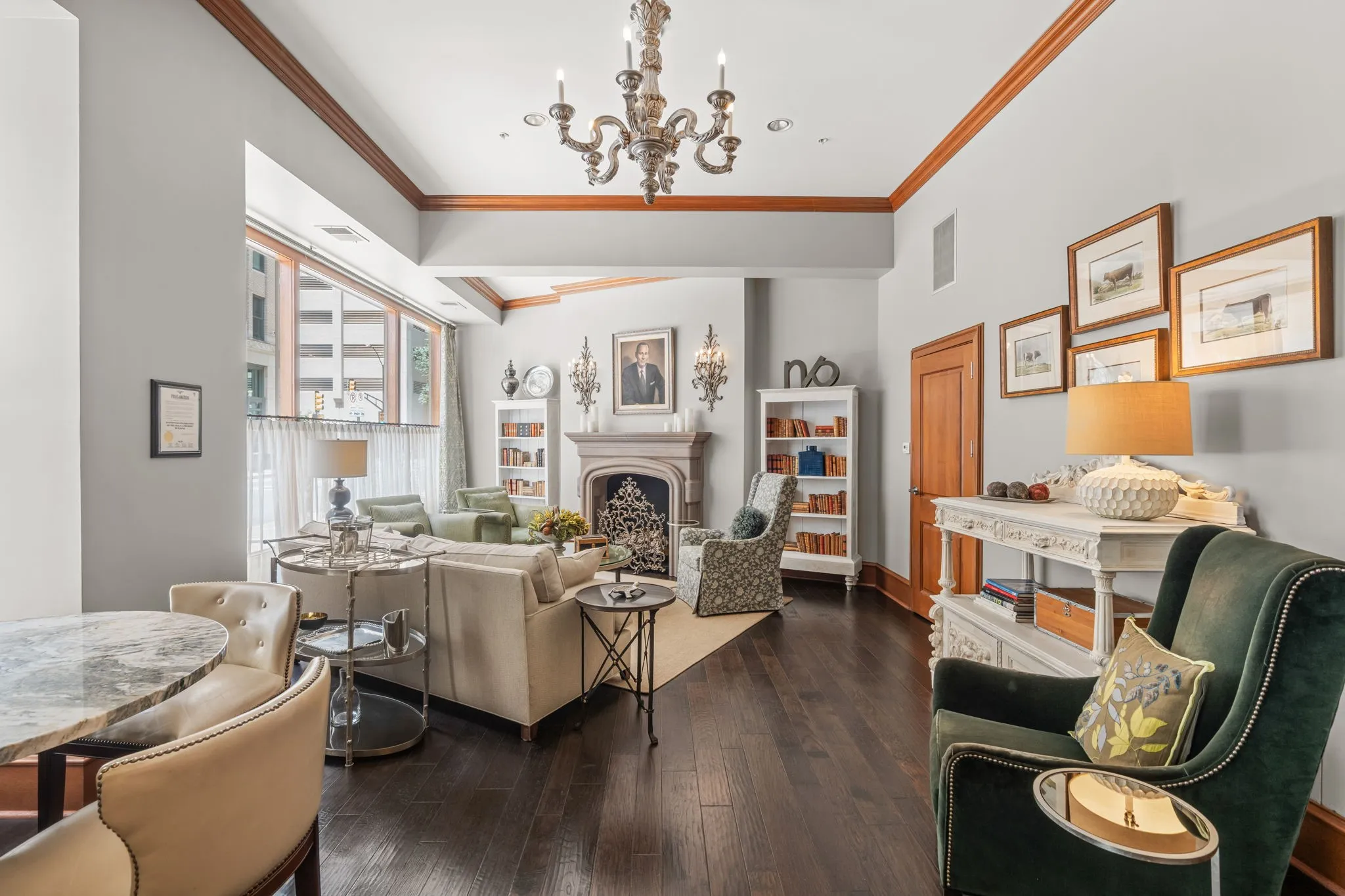 Condominium For Sale in Tarrant County , 411 W 7th Street 302, Fort Worth, Texas 76102, 1 Bedroom, 1 Bathroom, Garage spaces, 784 Sqft, built in 1921, mls#21348077, Real Estate Agent in Fort Worth, Homes For Sale in Tarrant county, Homes For Sale in Fort Worth, Realtor in Fort Worth Texas, Real Estate Brokerage Independent Realty Texas, Luminita Cordes Realtor