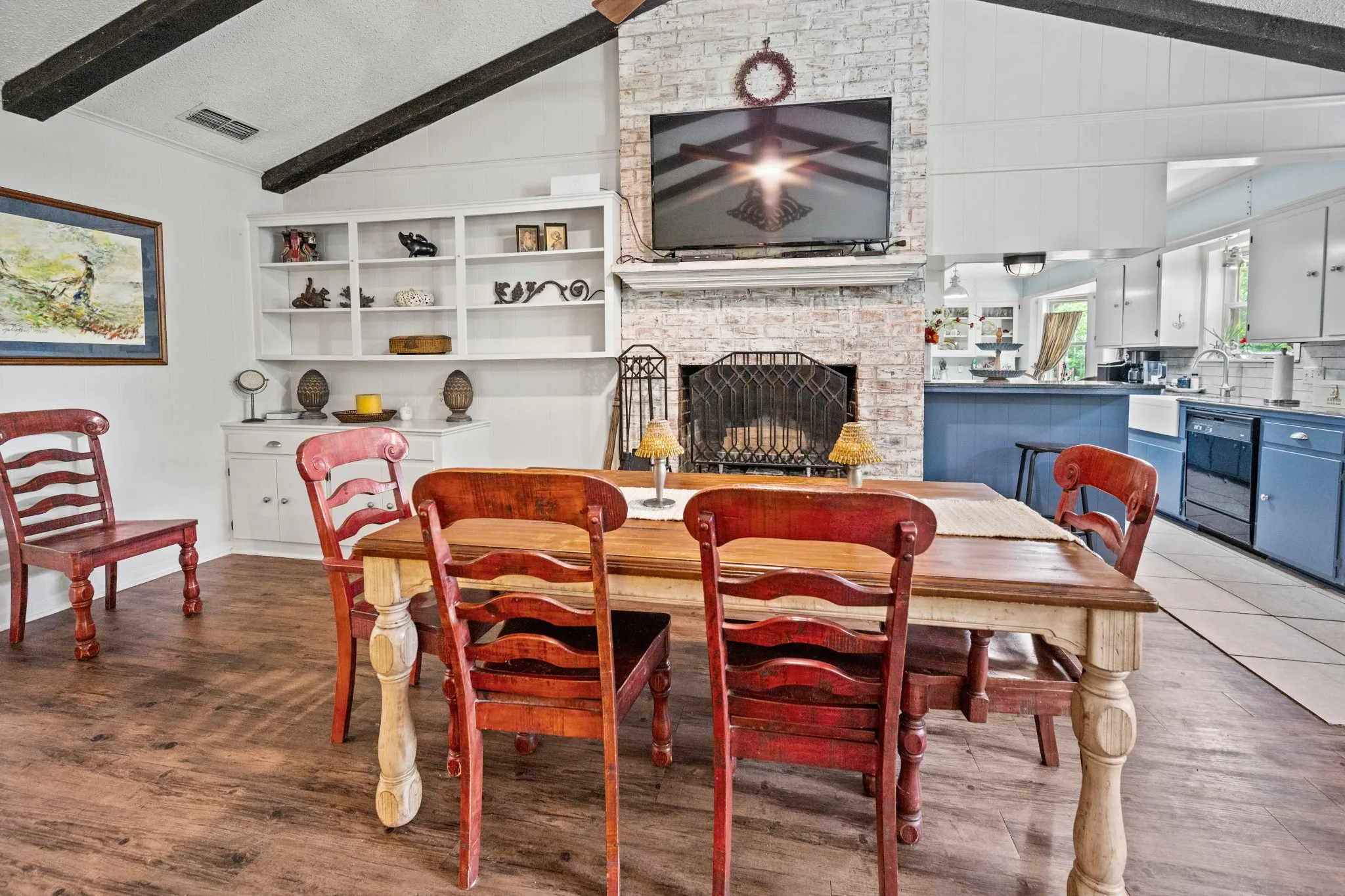 Single Family Residence For Sale in Wood County , 210 County Road 3495, Hawkins, Texas 75765, 4 Bedroom, 2 Bathroom, 2 Garage spaces, 1,960 Sqft, built in 1972, mls#21350601, Real Estate Agent in Hawkins, Homes For Sale in Wood county, Homes For Sale in Hawkins, Realtor in Hawkins Texas, Real Estate Brokerage Independent Realty Texas, Luminita Cordes Realtor