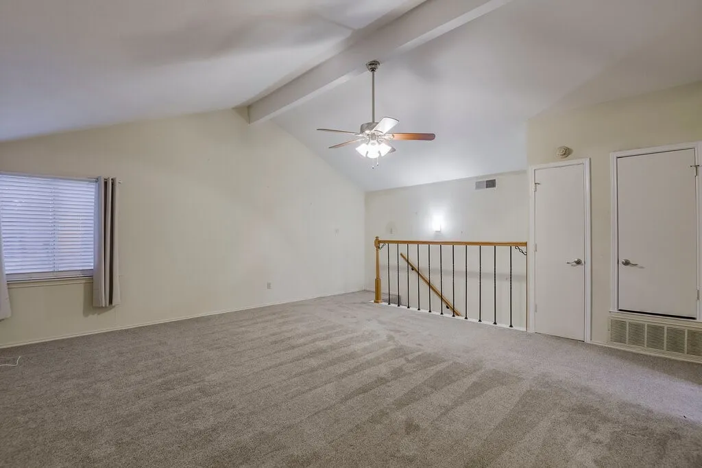 Single Family Residence For Sale in Tarrant County , 211 Faircrest Drive, Arlington, Texas 76018, 4 Bedroom, 3 Bathroom, 2 Garage spaces, 2,185 Sqft, built in 1990, mls#21347823, Real Estate Agent in Arlington, Homes For Sale in Tarrant county, Homes For Sale in Arlington, Realtor in Arlington Texas, Real Estate Brokerage Independent Realty Texas, Luminita Cordes Realtor