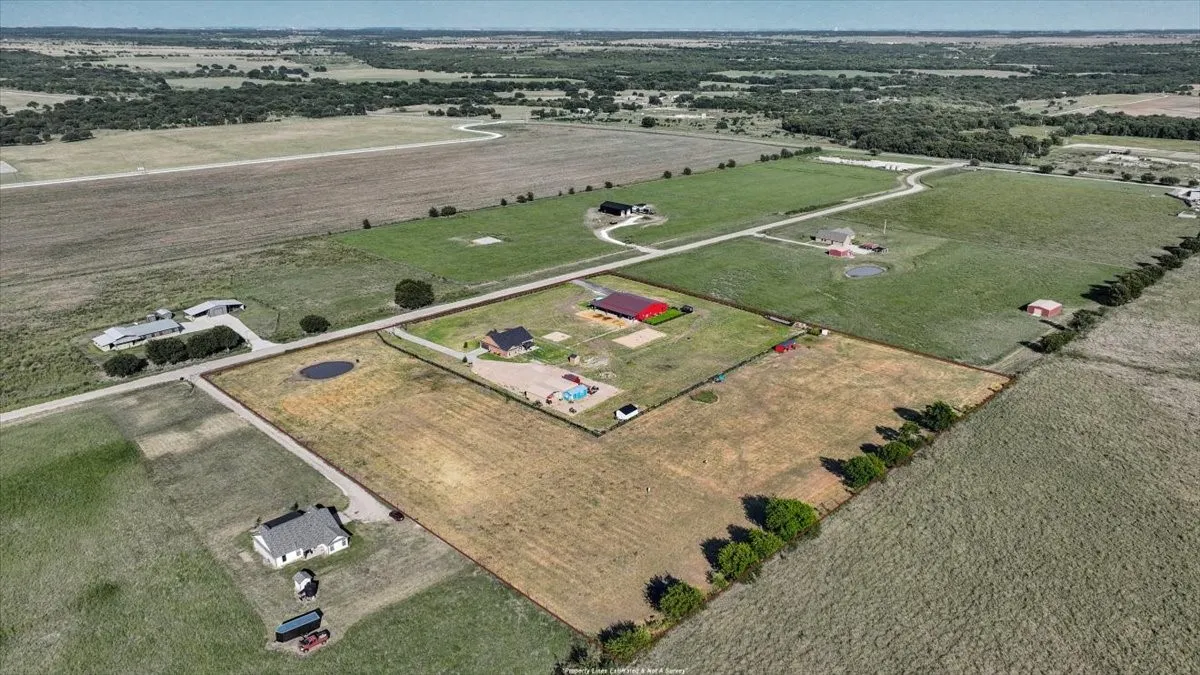 Single Family Residence For Sale in Hill County , 201 Private Road 107, Blum, Texas 76627, 4 Bedroom, 3 Bathroom, 2 Garage spaces, 4,980 Sqft, built in 2025, mls#21350636, Real Estate Agent in Blum, Homes For Sale in Hill county, Homes For Sale in Blum, Realtor in Blum Texas, Real Estate Brokerage Independent Realty Texas, Luminita Cordes Realtor
