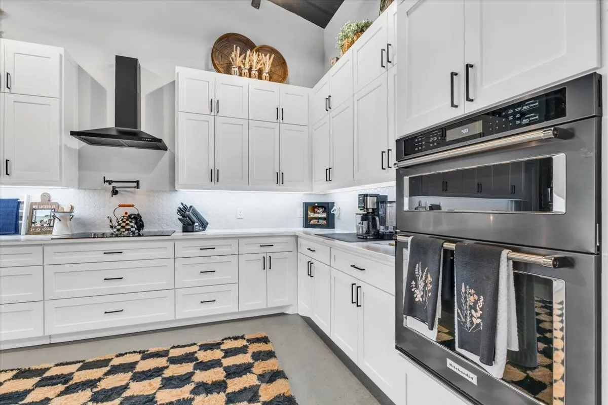 Single Family Residence For Sale in Hill County , 201 Private Road 107, Blum, Texas 76627, 4 Bedroom, 3 Bathroom, 2 Garage spaces, 4,980 Sqft, built in 2025, mls#21350636, Real Estate Agent in Blum, Homes For Sale in Hill county, Homes For Sale in Blum, Realtor in Blum Texas, Real Estate Brokerage Independent Realty Texas, Luminita Cordes Realtor