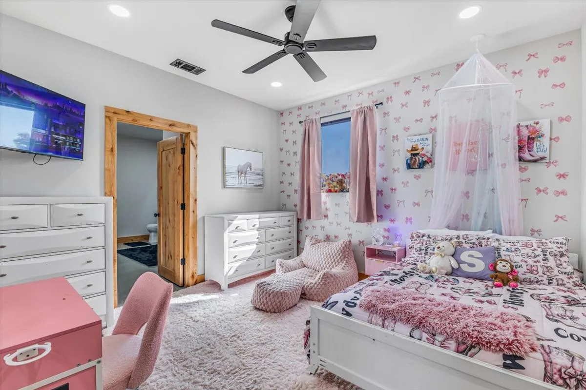 Single Family Residence For Sale in Hill County , 201 Private Road 107, Blum, Texas 76627, 4 Bedroom, 3 Bathroom, 2 Garage spaces, 4,980 Sqft, built in 2025, mls#21350636, Real Estate Agent in Blum, Homes For Sale in Hill county, Homes For Sale in Blum, Realtor in Blum Texas, Real Estate Brokerage Independent Realty Texas, Luminita Cordes Realtor