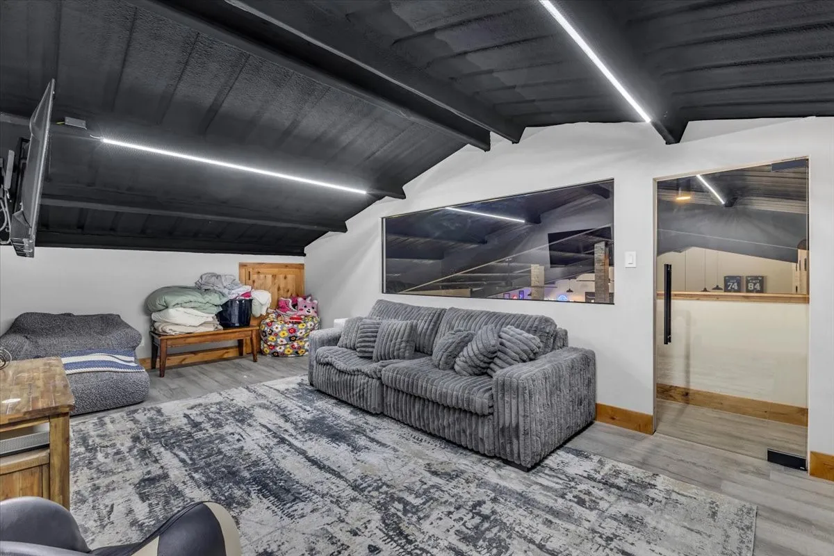 UPSTAIRS LIVING ROOM