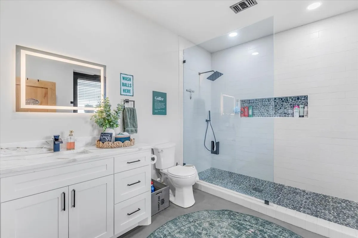 Single Family Residence For Sale in Hill County , 201 Private Road 107, Blum, Texas 76627, 4 Bedroom, 3 Bathroom, 2 Garage spaces, 4,980 Sqft, built in 2025, mls#21350636, Real Estate Agent in Blum, Homes For Sale in Hill county, Homes For Sale in Blum, Realtor in Blum Texas, Real Estate Brokerage Independent Realty Texas, Luminita Cordes Realtor