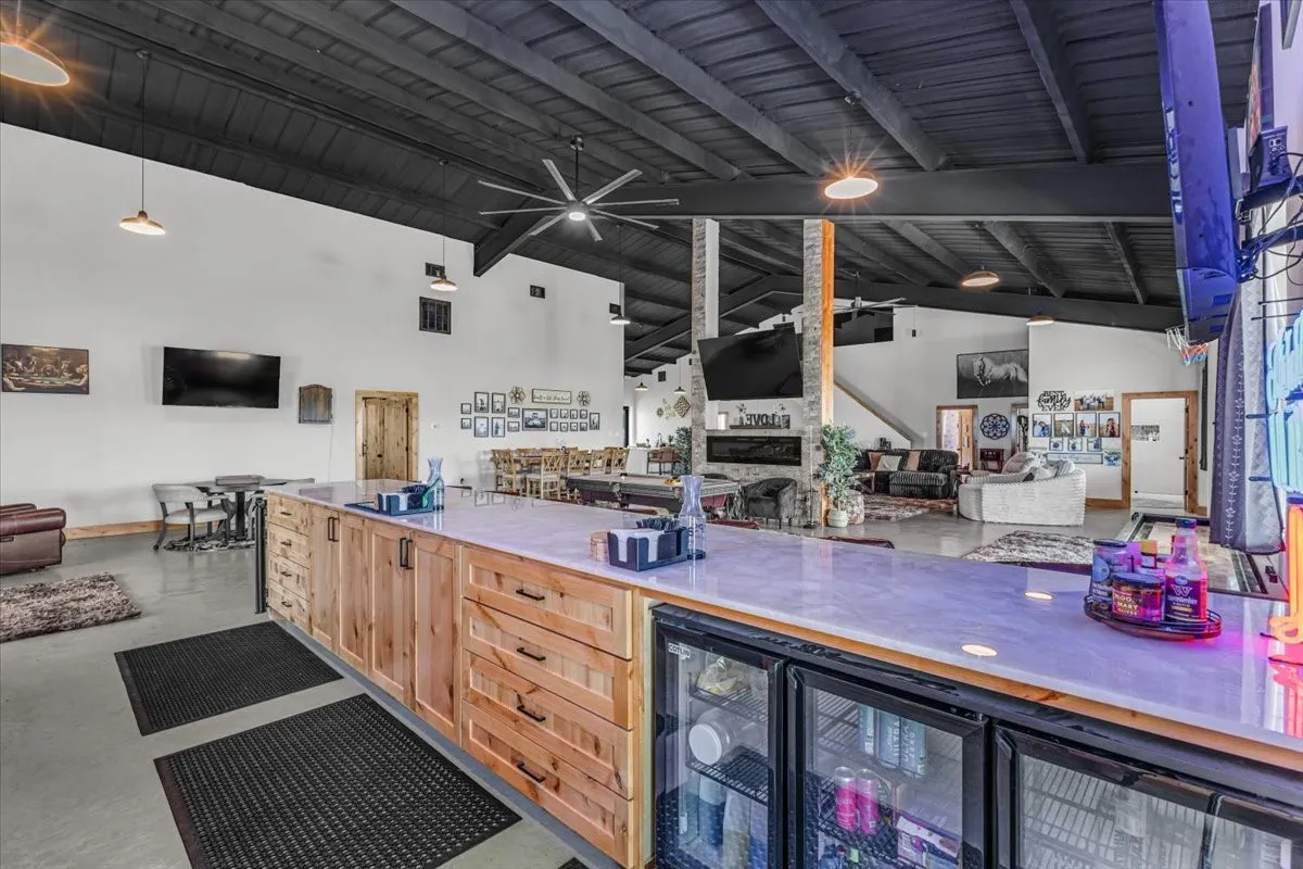 Single Family Residence For Sale in Hill County , 201 Private Road 107, Blum, Texas 76627, 4 Bedroom, 3 Bathroom, 2 Garage spaces, 4,980 Sqft, built in 2025, mls#21350636, Real Estate Agent in Blum, Homes For Sale in Hill county, Homes For Sale in Blum, Realtor in Blum Texas, Real Estate Brokerage Independent Realty Texas, Luminita Cordes Realtor