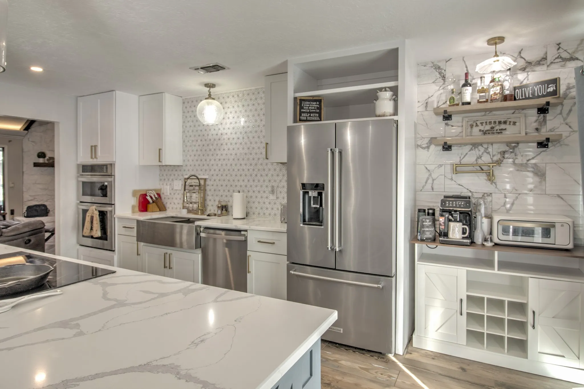 Single Family Residence For Rent in Grayson County , 2517 Nantucket Drive, Sherman, Texas 75092, 4 Bedroom, 3 Bathroom, 2 Garage spaces, 2,609 Sqft, built in 1975, mls#21350643, Real Estate Agent in Sherman, Homes For Rent in Grayson county, Homes For Rent in Sherman, Realtor in Sherman Texas, Real Estate Brokerage Independent Realty Texas, Luminita Cordes Realtor