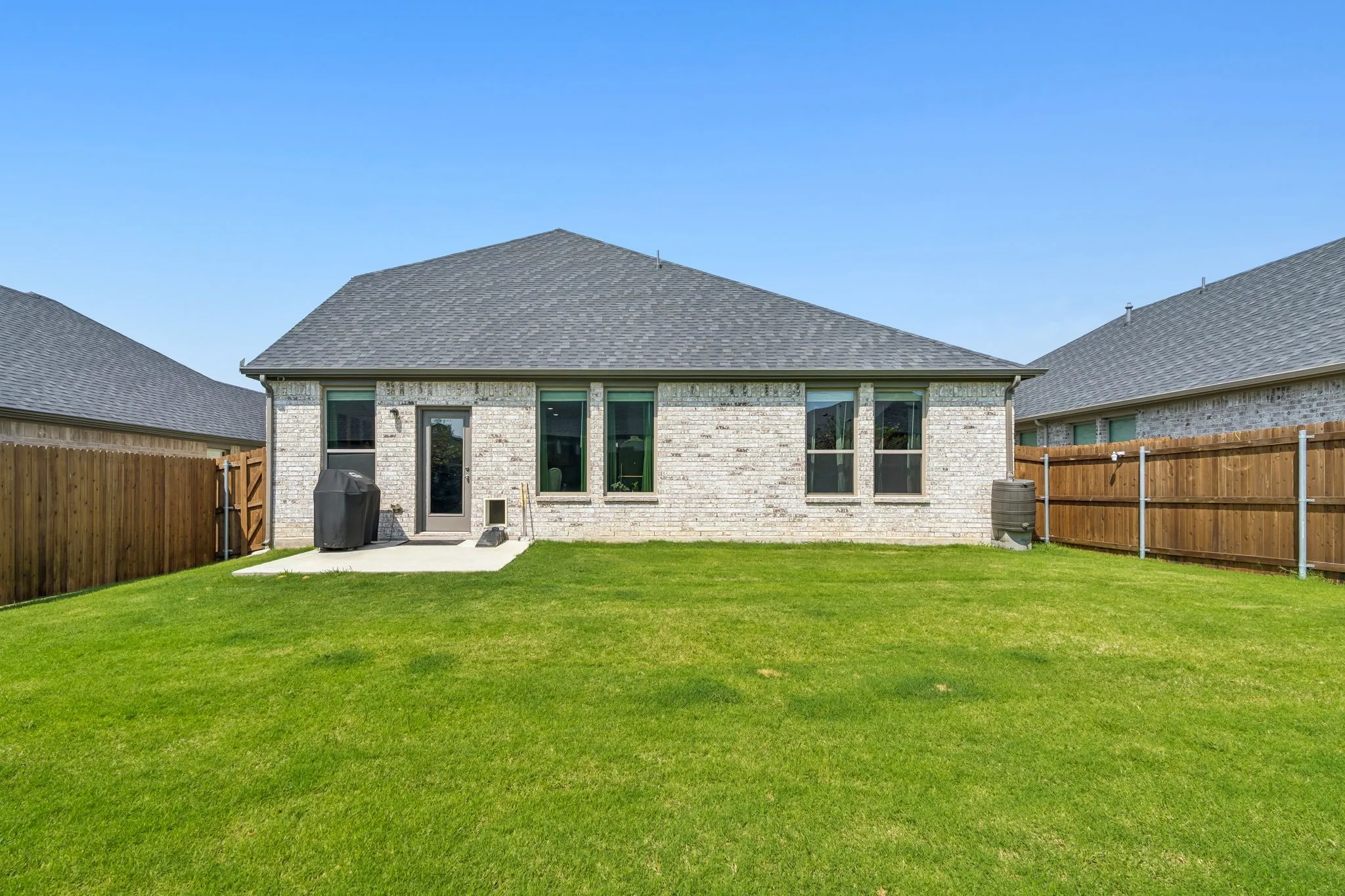 Single Family Residence For Rent in Dallas County , 2123 Pedigree Lane, Seagoville, Texas 75159, 5 Bedroom, 4 Bathroom, 2 Garage spaces, 2,682 Sqft, built in 2024, mls#21350653, Real Estate Agent in Seagoville, Homes For Rent in Dallas county, Homes For Rent in Seagoville, Realtor in Seagoville Texas, Real Estate Brokerage Independent Realty Texas, Luminita Cordes Realtor