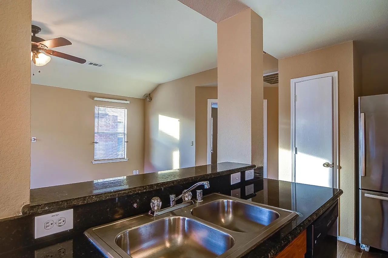Single Family Residence For Rent in Denton County , 8912 Wagon Trail, Cross Roads, Texas 76227, 4 Bedroom, 2 Bathroom, 2 Garage spaces, 1,560 Sqft, built in 2004, mls#21350655, Real Estate Agent in Cross Roads, Homes For Rent in Denton county, Homes For Rent in Cross Roads, Realtor in Cross Roads Texas, Real Estate Brokerage Independent Realty Texas, Luminita Cordes Realtor