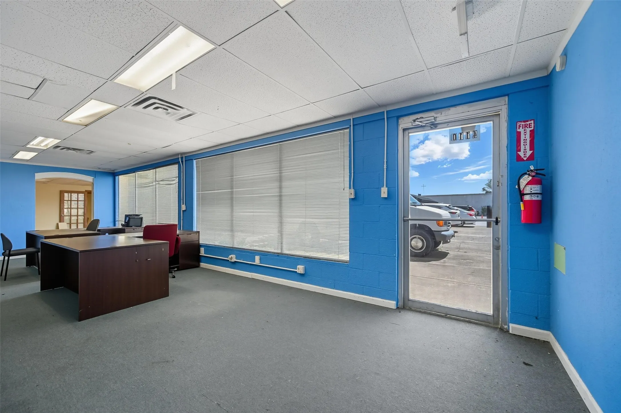 Office For Sale in Tarrant County , 4110 Haltom Road, Haltom City, Texas 76117, 0, 0, Garage spaces, 0 Sqft, built in 1960, mls#21350016, Real Estate Agent in Haltom City, Homes For Sale in Tarrant county, Homes For Sale in Haltom City, Realtor in Haltom City Texas, Real Estate Brokerage Independent Realty Texas, Luminita Cordes Realtor