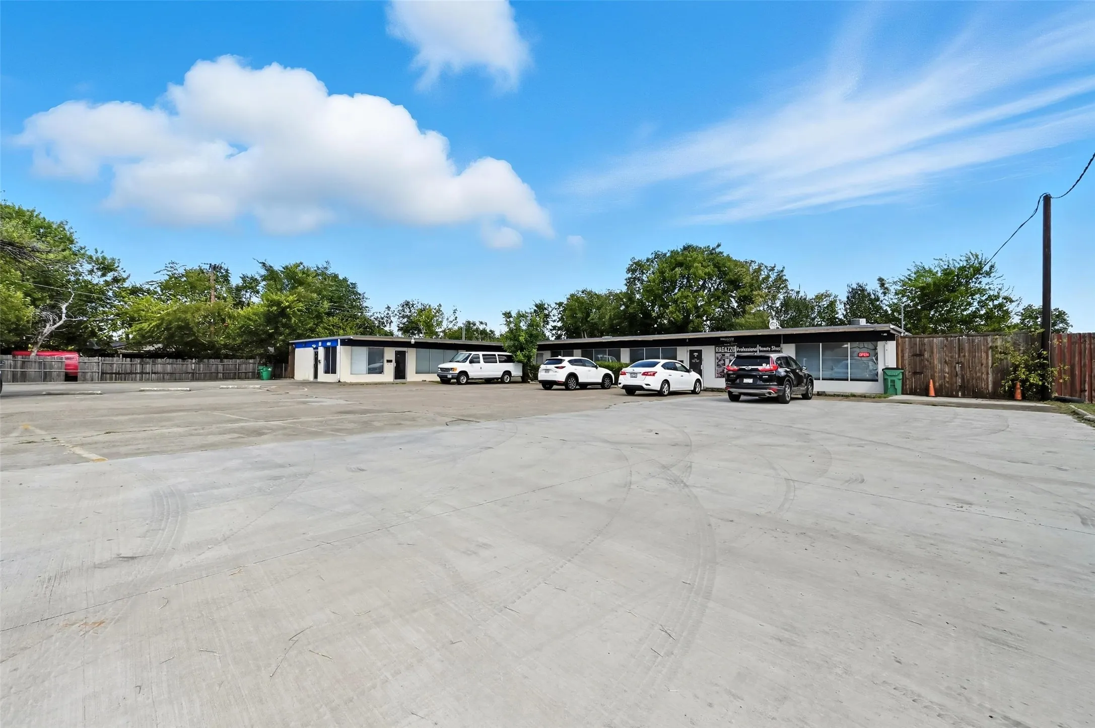Office For Sale in Tarrant County , 4110 Haltom Road, Haltom City, Texas 76117, 0, 0, Garage spaces, 0 Sqft, built in 1960, mls#21350016, Real Estate Agent in Haltom City, Homes For Sale in Tarrant county, Homes For Sale in Haltom City, Realtor in Haltom City Texas, Real Estate Brokerage Independent Realty Texas, Luminita Cordes Realtor
