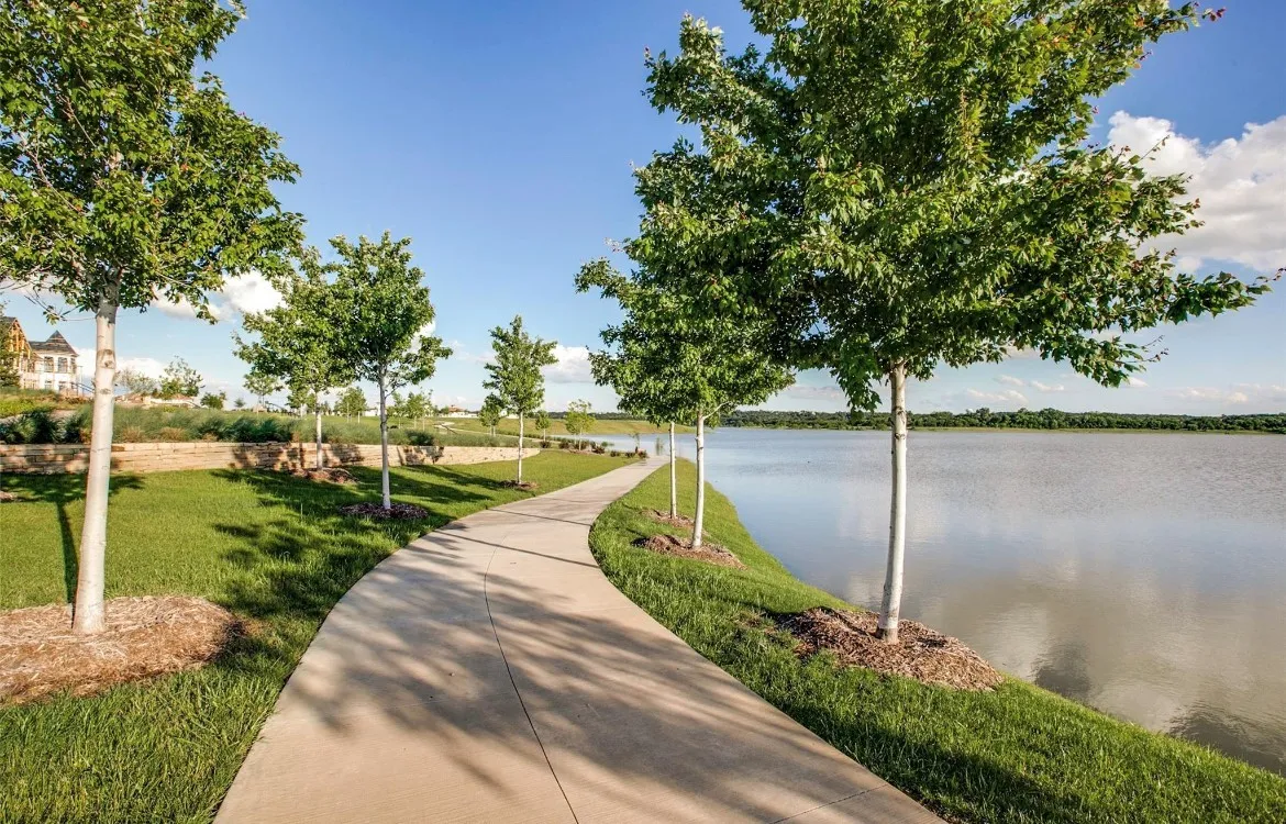 Walking trail