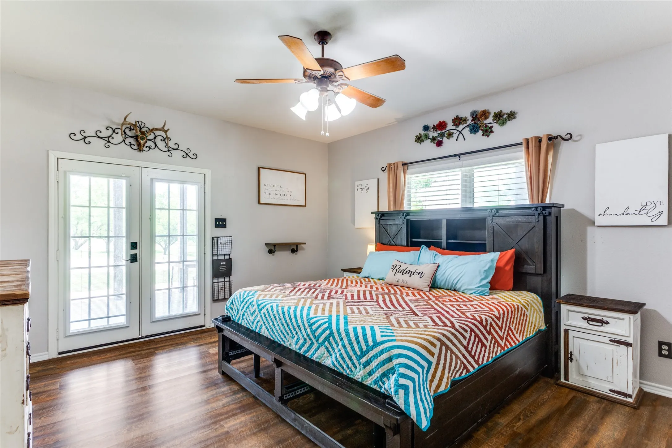 Single Family Residence For Sale in Wise County , 412 Paradise Canyon Circle, Paradise, Texas 76073, 5 Bedroom, 3 Bathroom, 2 Garage spaces, 2,528 Sqft, built in 1999, mls#21350672, Real Estate Agent in Paradise, Homes For Sale in Wise county, Homes For Sale in Paradise, Realtor in Paradise Texas, Real Estate Brokerage Independent Realty Texas, Luminita Cordes Realtor