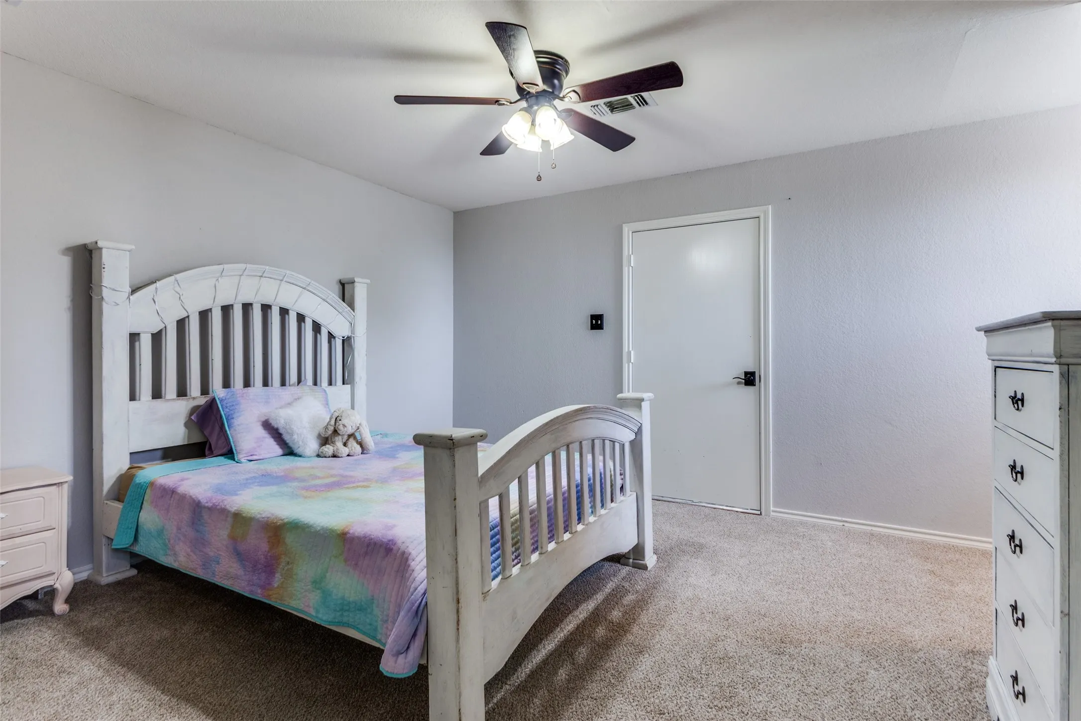 Single Family Residence For Sale in Wise County , 412 Paradise Canyon Circle, Paradise, Texas 76073, 5 Bedroom, 3 Bathroom, 2 Garage spaces, 2,528 Sqft, built in 1999, mls#21350672, Real Estate Agent in Paradise, Homes For Sale in Wise county, Homes For Sale in Paradise, Realtor in Paradise Texas, Real Estate Brokerage Independent Realty Texas, Luminita Cordes Realtor