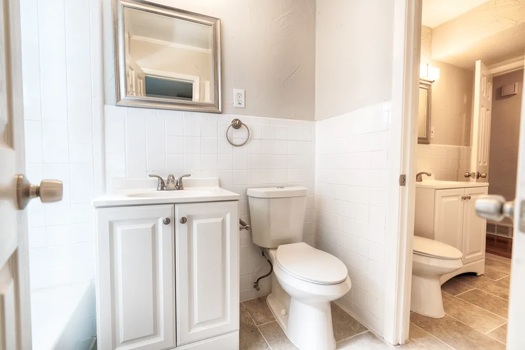 Single Family Residence For Rent in Dallas County , 2714 Maple Drive, Garland, Texas 75042, 3 Bedroom, 2 Bathroom, 1 Garage spaces, 1,424 Sqft, built in 1957, mls#21350667, Real Estate Agent in Garland, Homes For Rent in Dallas county, Homes For Rent in Garland, Realtor in Garland Texas, Real Estate Brokerage Independent Realty Texas, Luminita Cordes Realtor