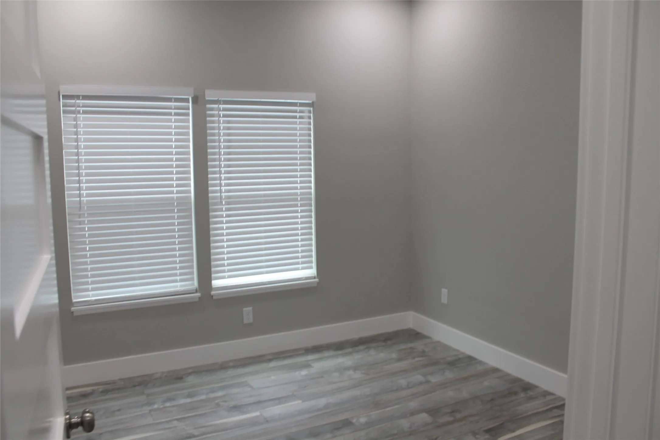 Single Family Residence For Sale in Wise County , 104 S Hubbard Street 3 Lots, Alvord, Texas 76225, 3 Bedroom, 2 Bathroom, Garage spaces, 1,160 Sqft, built in 2025, mls#21350678, Real Estate Agent in Alvord, Homes For Sale in Wise county, Homes For Sale in Alvord, Realtor in Alvord Texas, Real Estate Brokerage Independent Realty Texas, Luminita Cordes Realtor