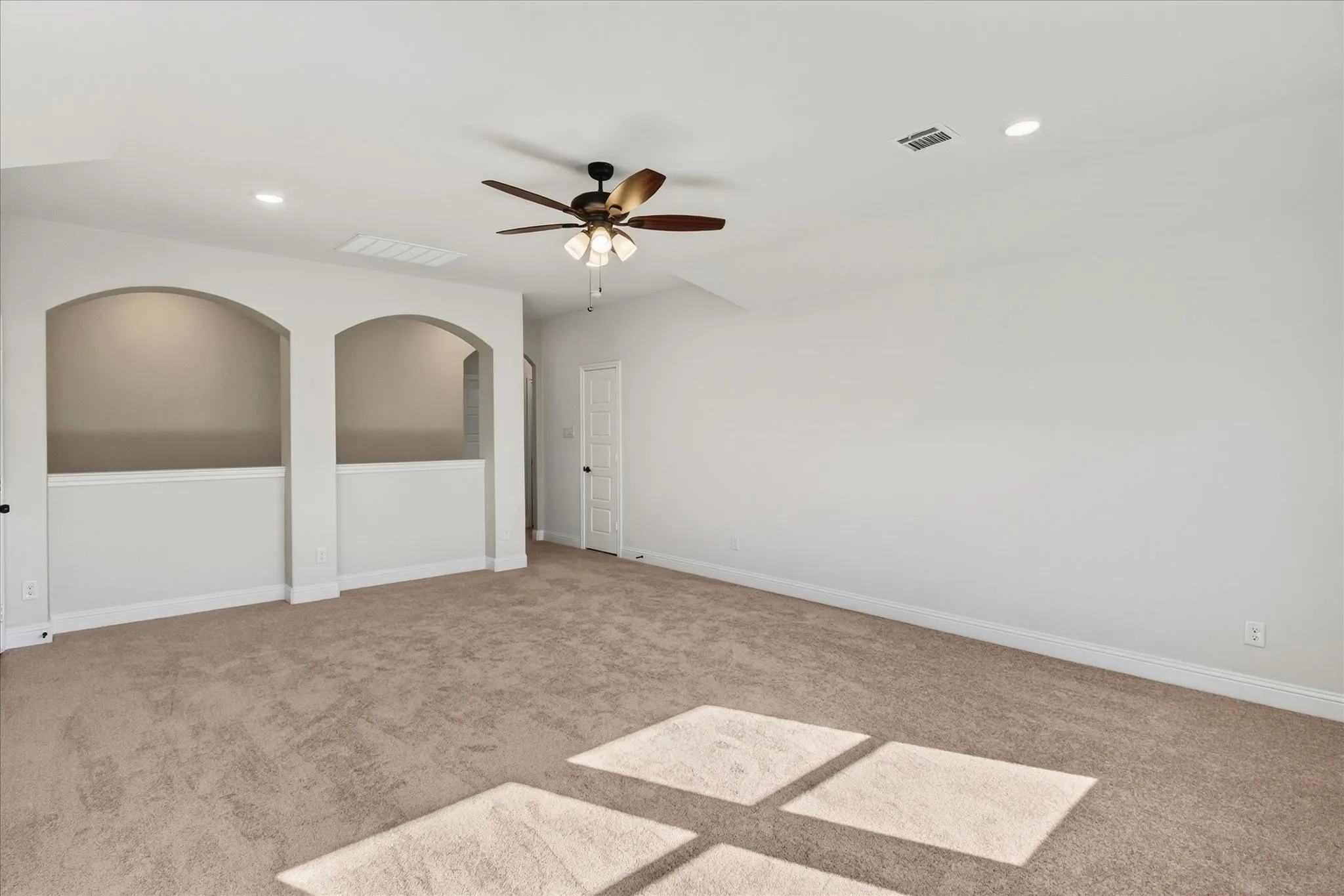 Single Family Residence For Rent in Ellis County , 4434 Verbena Street, Midlothian, Texas 76065, 4 Bedroom, 3 Bathroom, 2 Garage spaces, 2,970 Sqft, built in 2023, mls#21349566, Real Estate Agent in Midlothian, Homes For Rent in Ellis county, Homes For Rent in Midlothian, Realtor in Midlothian Texas, Real Estate Brokerage Independent Realty Texas, Luminita Cordes Realtor