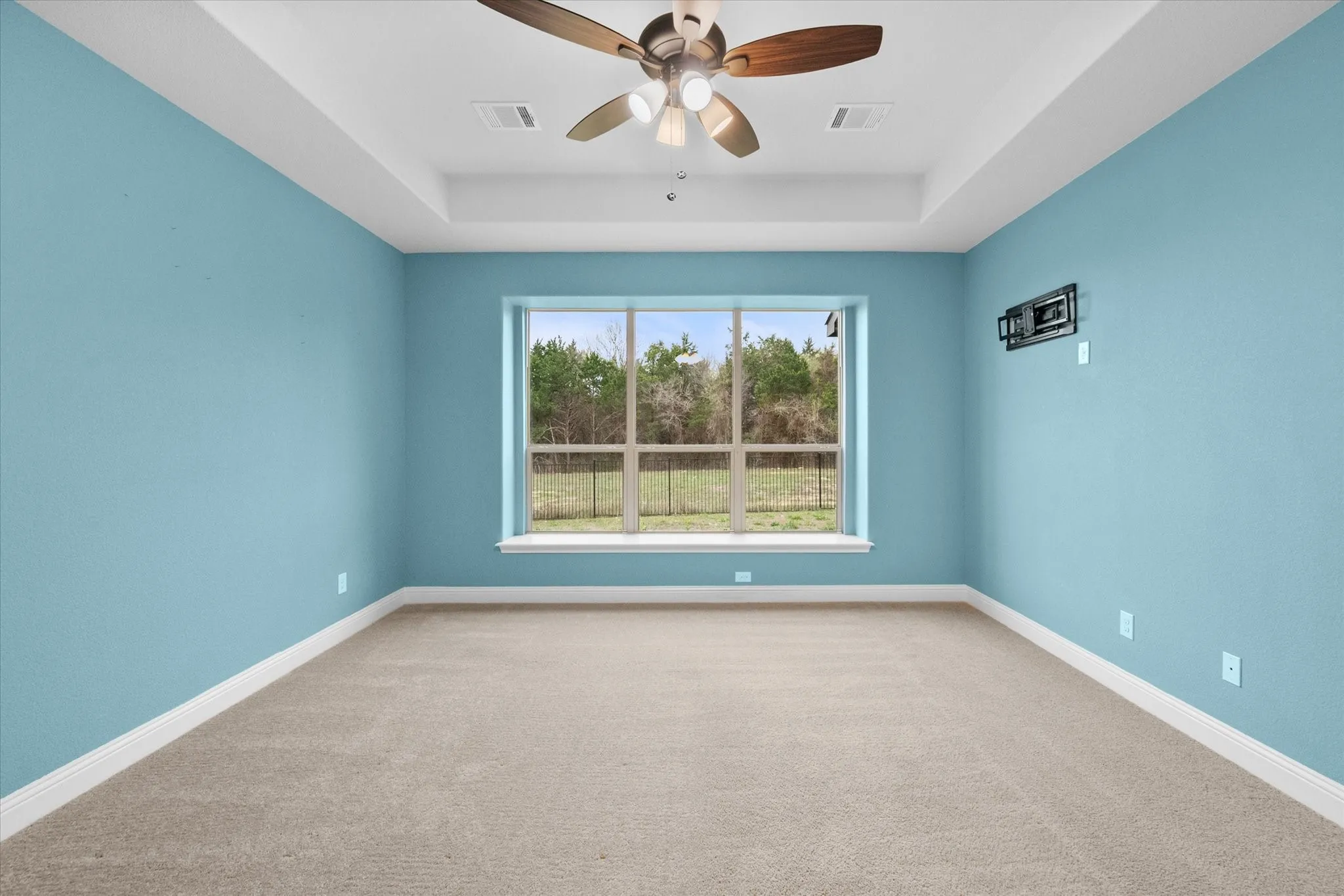 Single Family Residence For Rent in Ellis County , 4434 Verbena Street, Midlothian, Texas 76065, 4 Bedroom, 3 Bathroom, 2 Garage spaces, 2,970 Sqft, built in 2023, mls#21349566, Real Estate Agent in Midlothian, Homes For Rent in Ellis county, Homes For Rent in Midlothian, Realtor in Midlothian Texas, Real Estate Brokerage Independent Realty Texas, Luminita Cordes Realtor