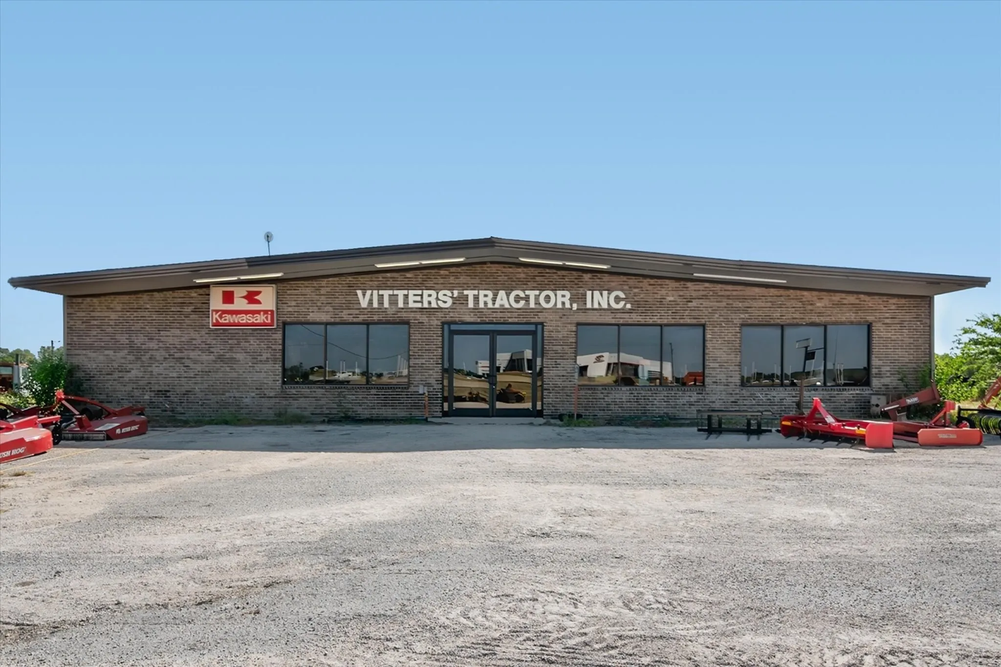 Business For Sale in Navarro County , 3151 S Int Hwy 45 E, Corsicana, Texas 75110, 0, 0, Garage spaces, 17,000 Sqft, built in 1986, mls#21346856, Real Estate Agent in Corsicana, Homes For Sale in Navarro county, Homes For Sale in Corsicana, Realtor in Corsicana Texas, Real Estate Brokerage Independent Realty Texas, Luminita Cordes Realtor