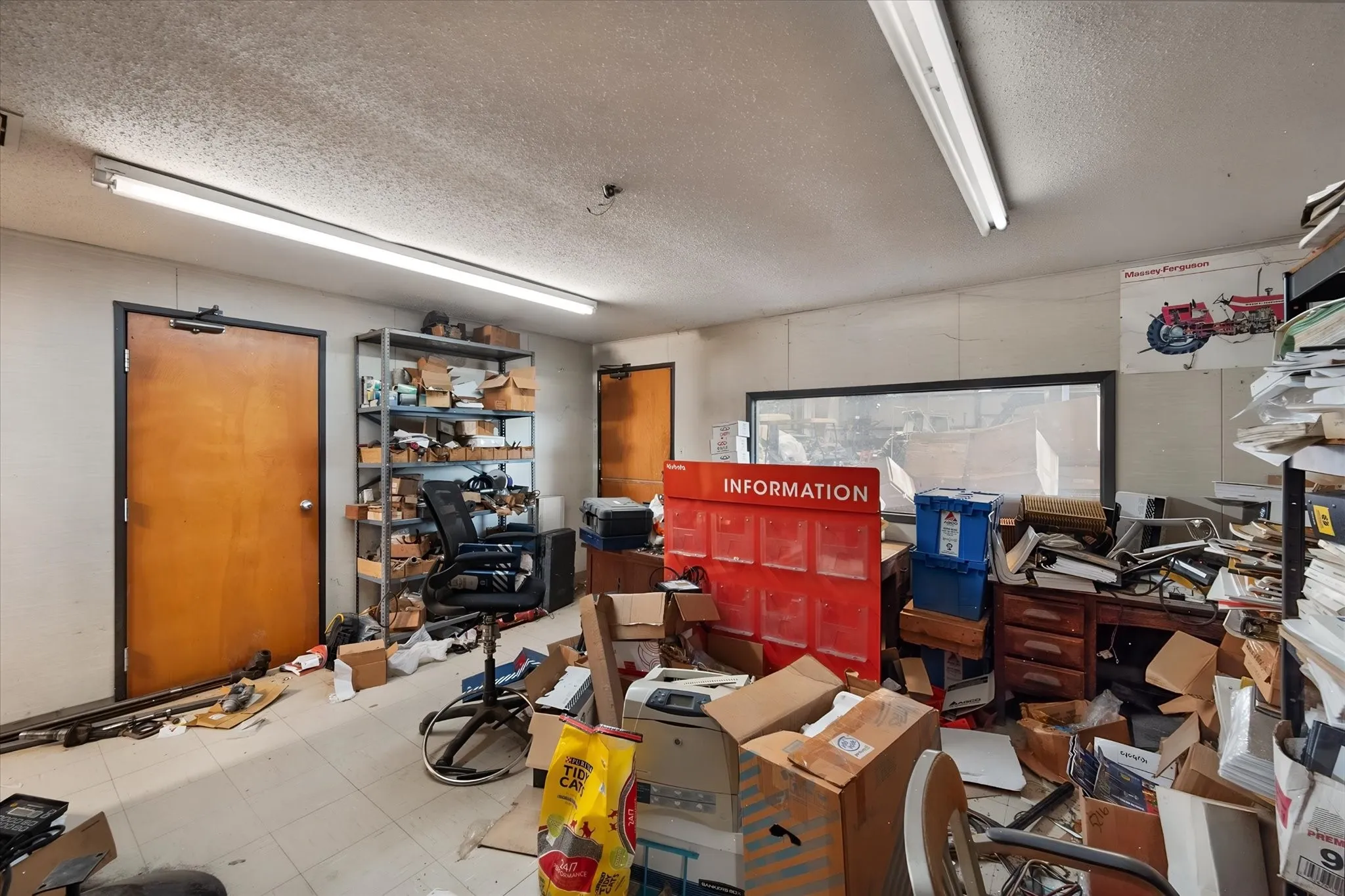 Business For Sale in Navarro County , 3151 S Int Hwy 45 E, Corsicana, Texas 75110, 0, 0, Garage spaces, 17,000 Sqft, built in 1986, mls#21346856, Real Estate Agent in Corsicana, Homes For Sale in Navarro county, Homes For Sale in Corsicana, Realtor in Corsicana Texas, Real Estate Brokerage Independent Realty Texas, Luminita Cordes Realtor
