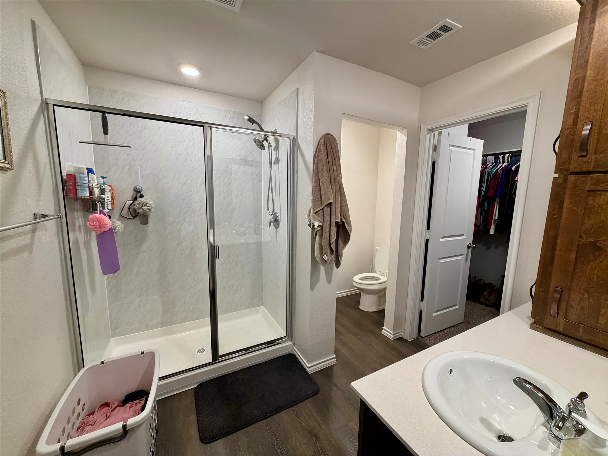 Single Family Residence For Rent in Denton County , 1408 Skyline Drive, Denton, Texas 76207, 3 Bedroom, 2 Bathroom, 2 Garage spaces, 1,298 Sqft, built in 2022, mls#21350440, Real Estate Agent in Denton, Homes For Rent in Denton county, Homes For Rent in Denton, Realtor in Denton Texas, Real Estate Brokerage Independent Realty Texas, Luminita Cordes Realtor