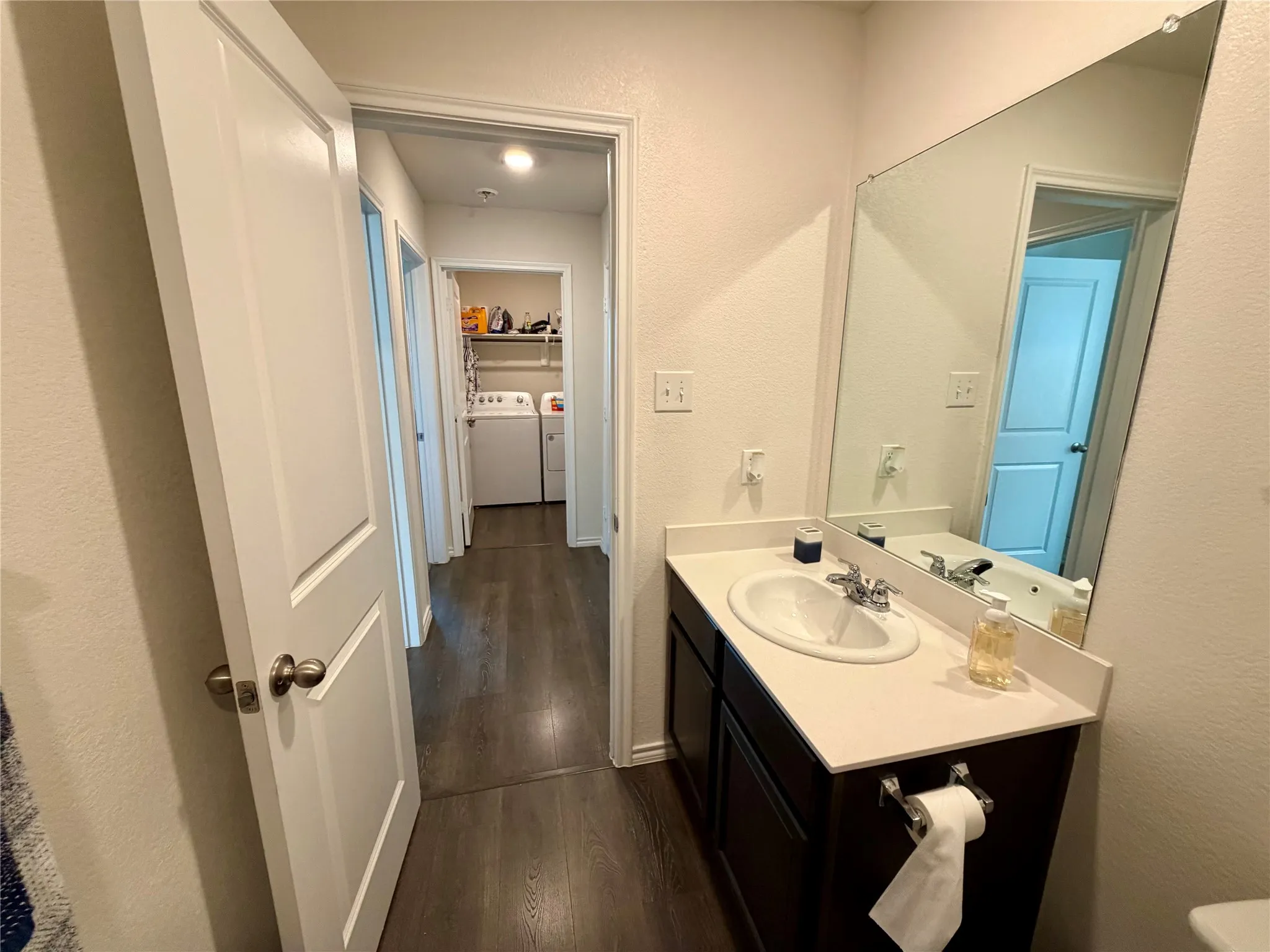 Single Family Residence For Rent in Denton County , 1408 Skyline Drive, Denton, Texas 76207, 3 Bedroom, 2 Bathroom, 2 Garage spaces, 1,298 Sqft, built in 2022, mls#21350440, Real Estate Agent in Denton, Homes For Rent in Denton county, Homes For Rent in Denton, Realtor in Denton Texas, Real Estate Brokerage Independent Realty Texas, Luminita Cordes Realtor