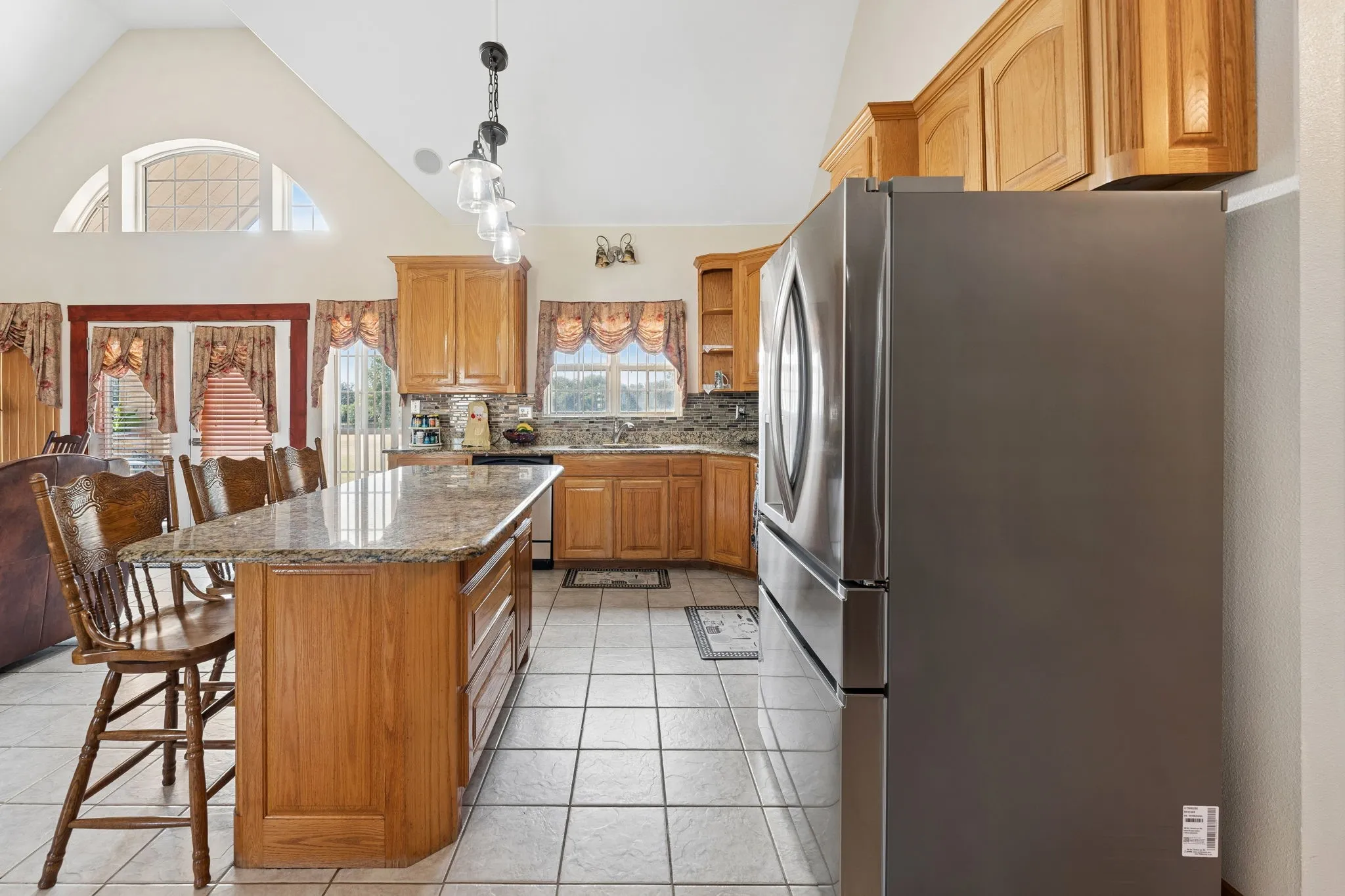Single Family Residence For Sale in Hood County , 6017 Acton Meadows Court, Granbury, Texas 76049, 3 Bedroom, 2 Bathroom, 2 Garage spaces, 2,014 Sqft, built in 2002, mls#21346745, Real Estate Agent in Granbury, Homes For Sale in Hood county, Homes For Sale in Granbury, Realtor in Granbury Texas, Real Estate Brokerage Independent Realty Texas, Luminita Cordes Realtor